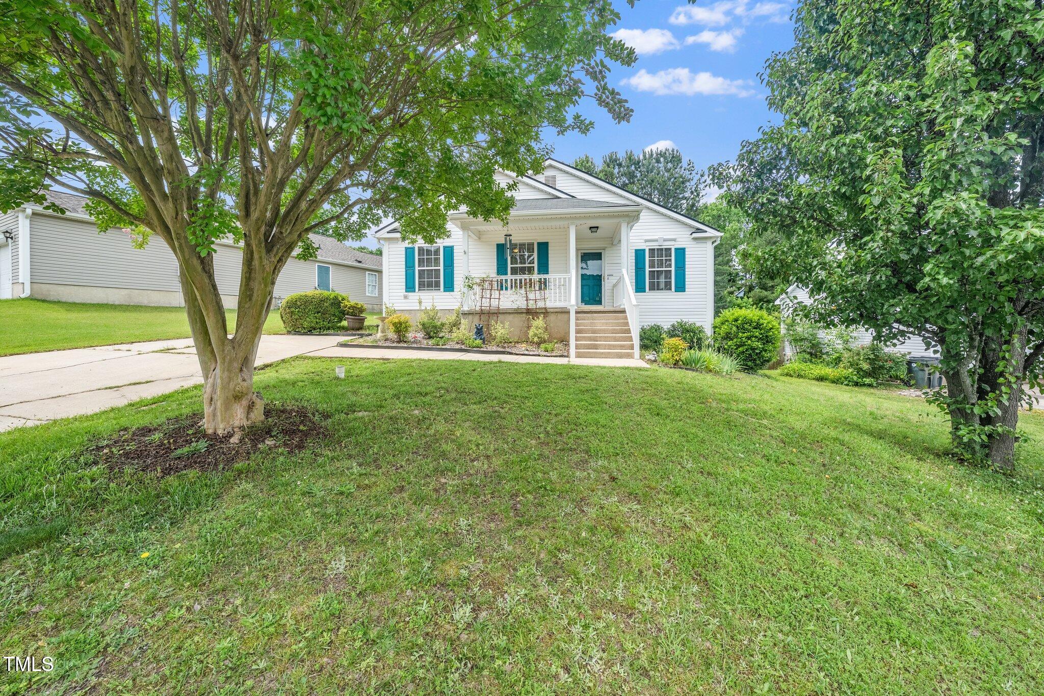 202 Homestead Park Drive Property Photo 1