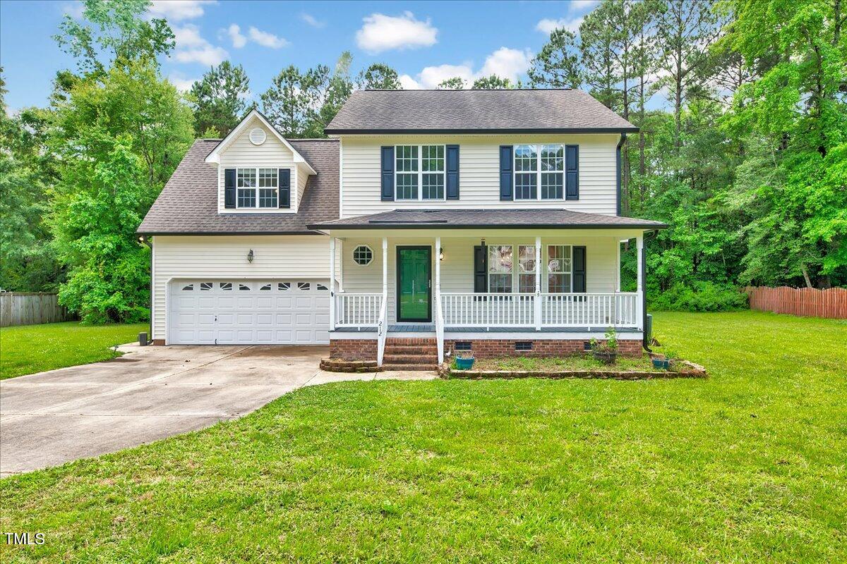 212 Spearhead Place Property Photo 1