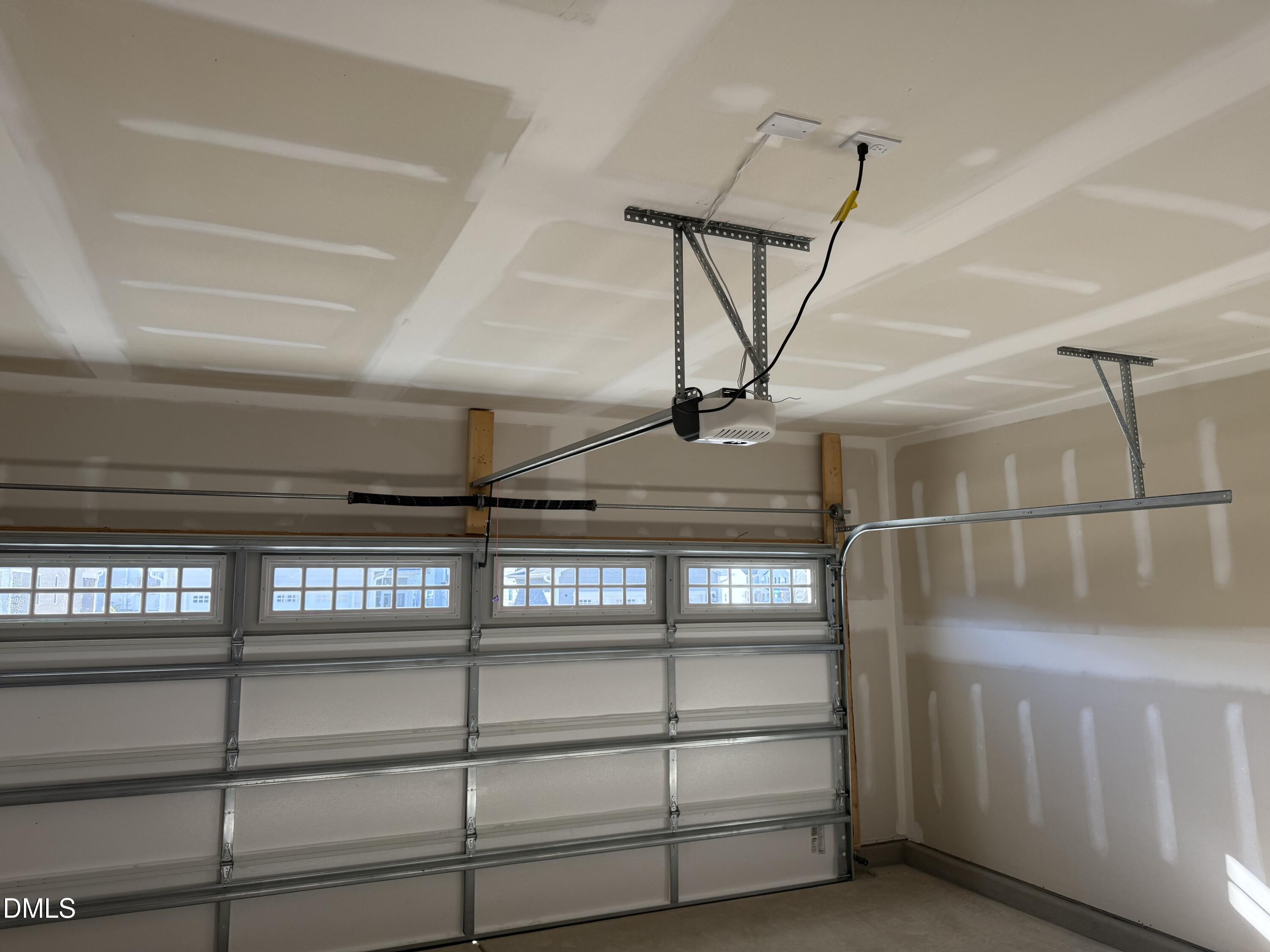 2912 Ocean Sunrise Drive Property Photo 16