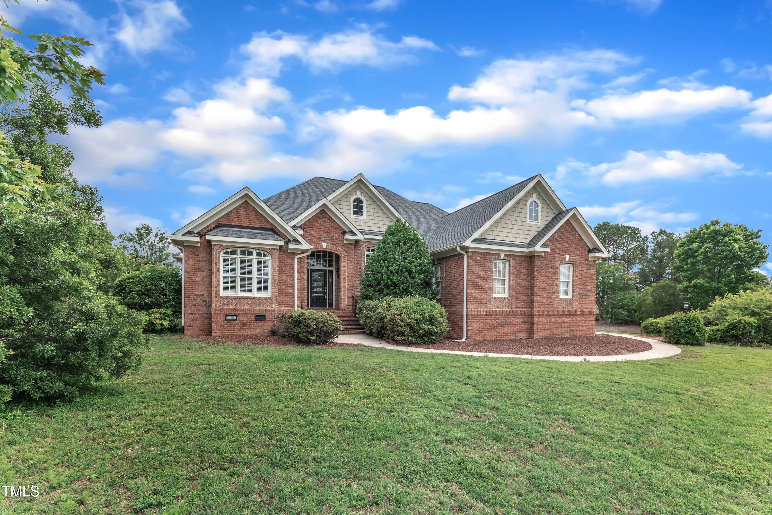 7800 Twin Pines Way Property Photo 4