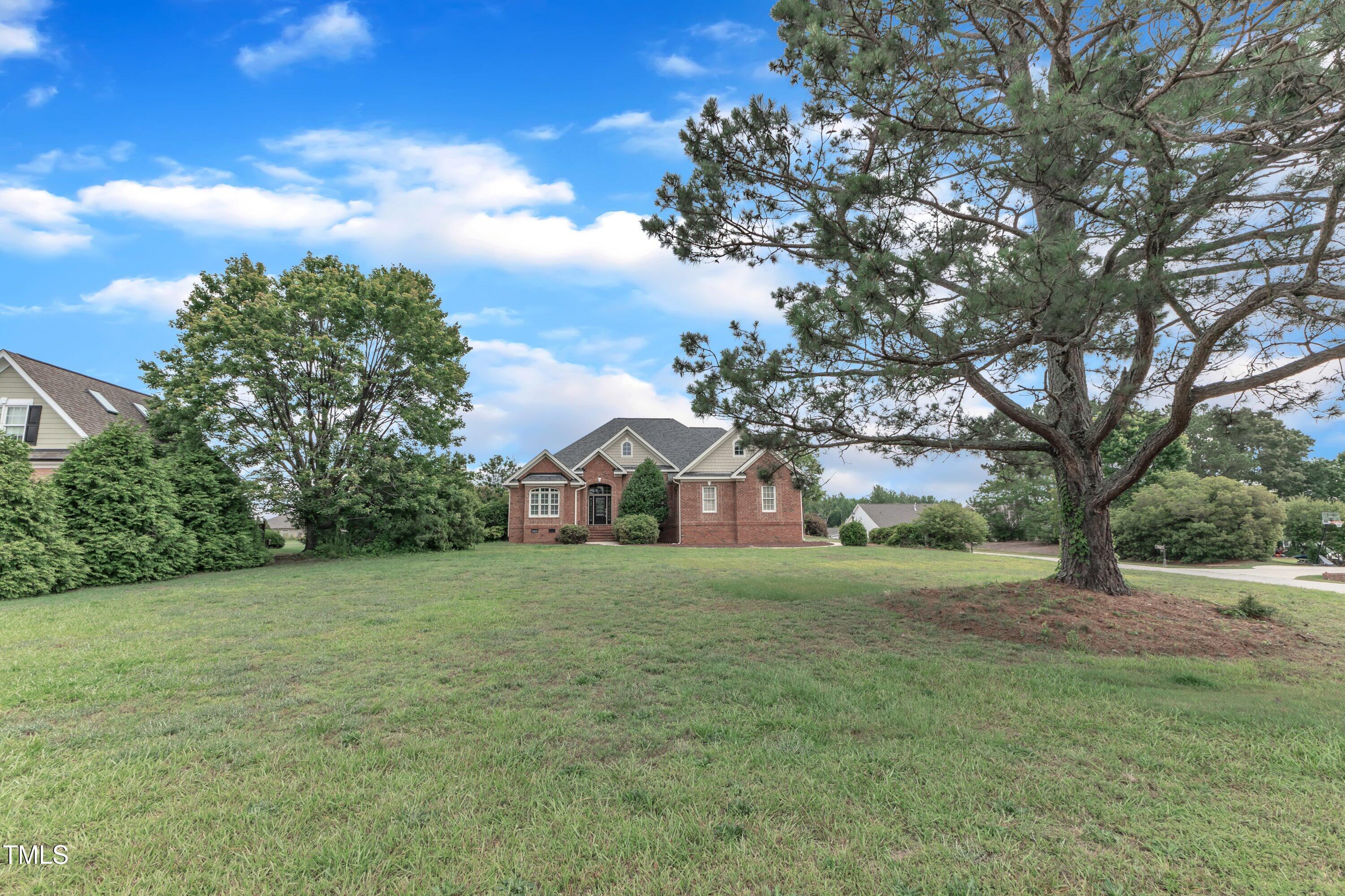 7800 Twin Pines Way Property Photo 6