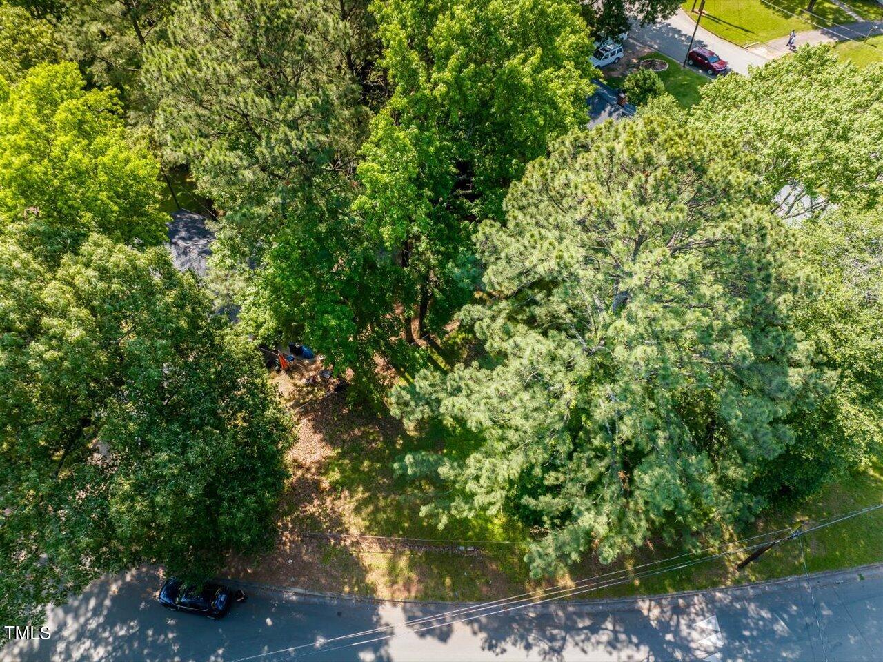 1614 Greenbriar Road Property Photo 1