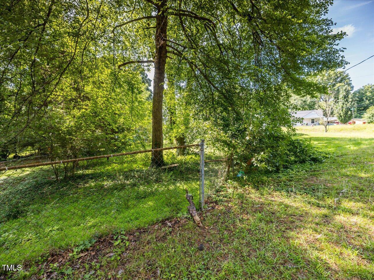 1614 Greenbriar Road Property Photo 12