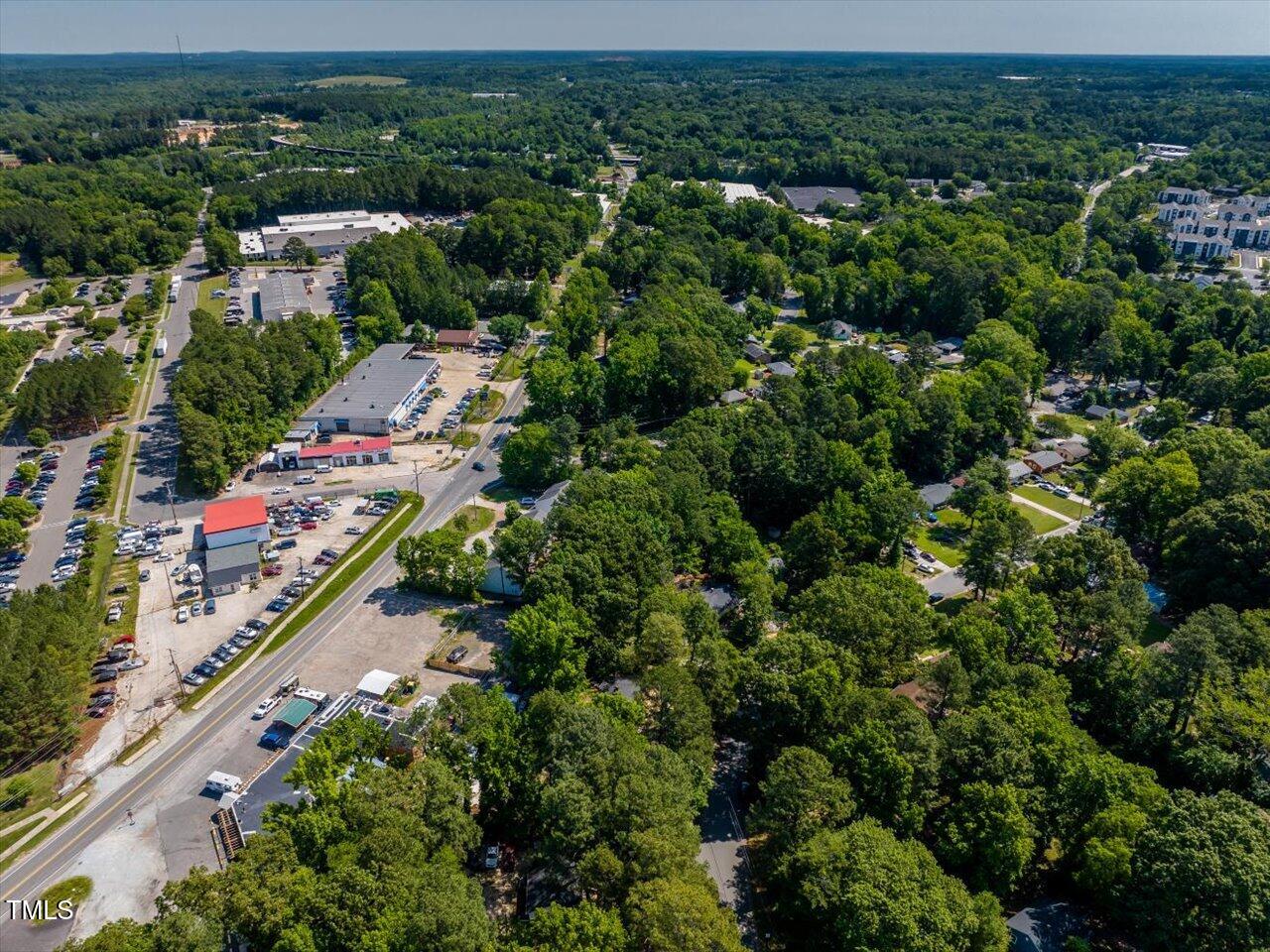 1614 Greenbriar Road Property Photo 27