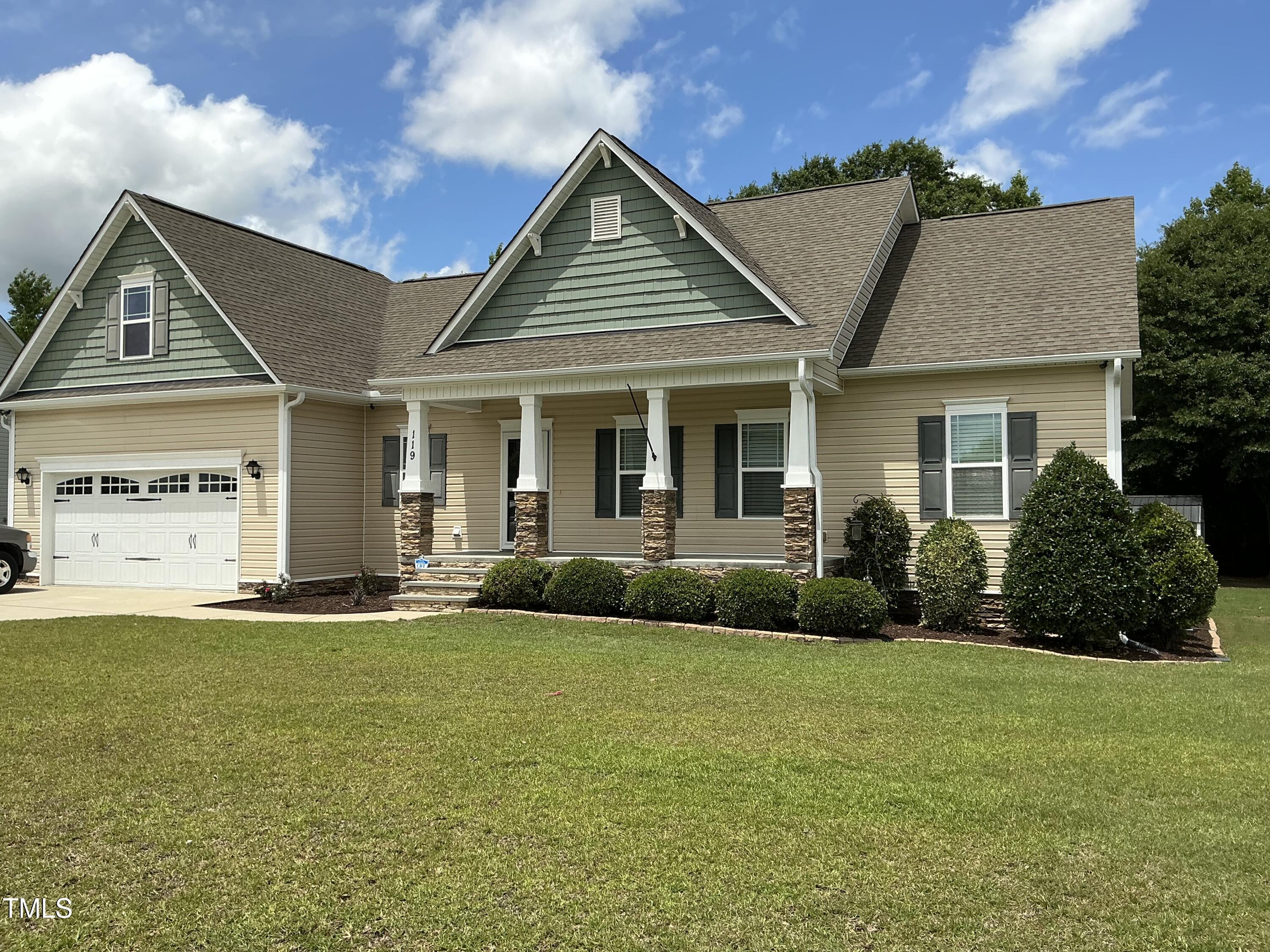 119 Hunterwood Place Property Photo 1
