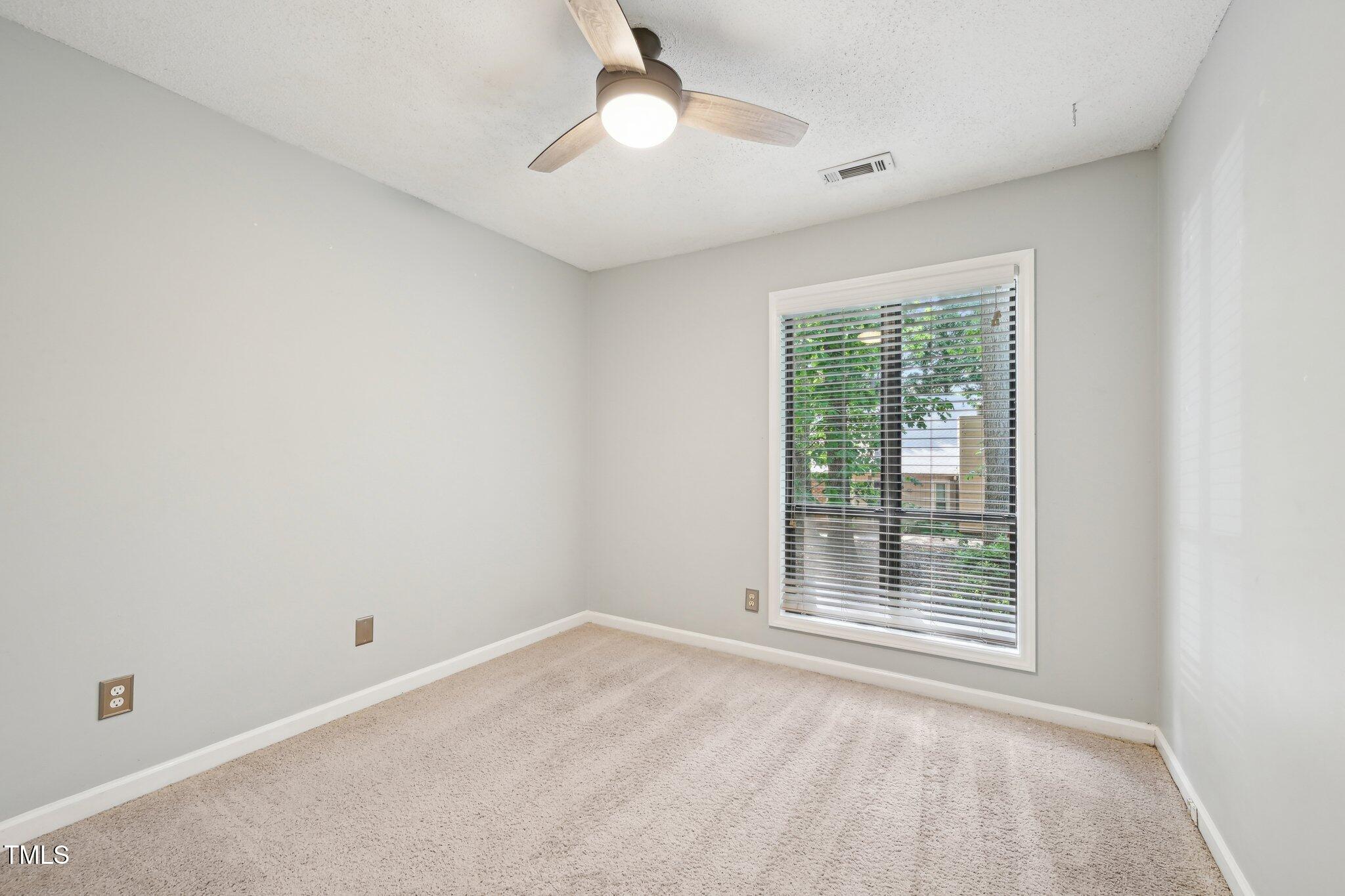 124 Twin Oaks Place Property Photo 30