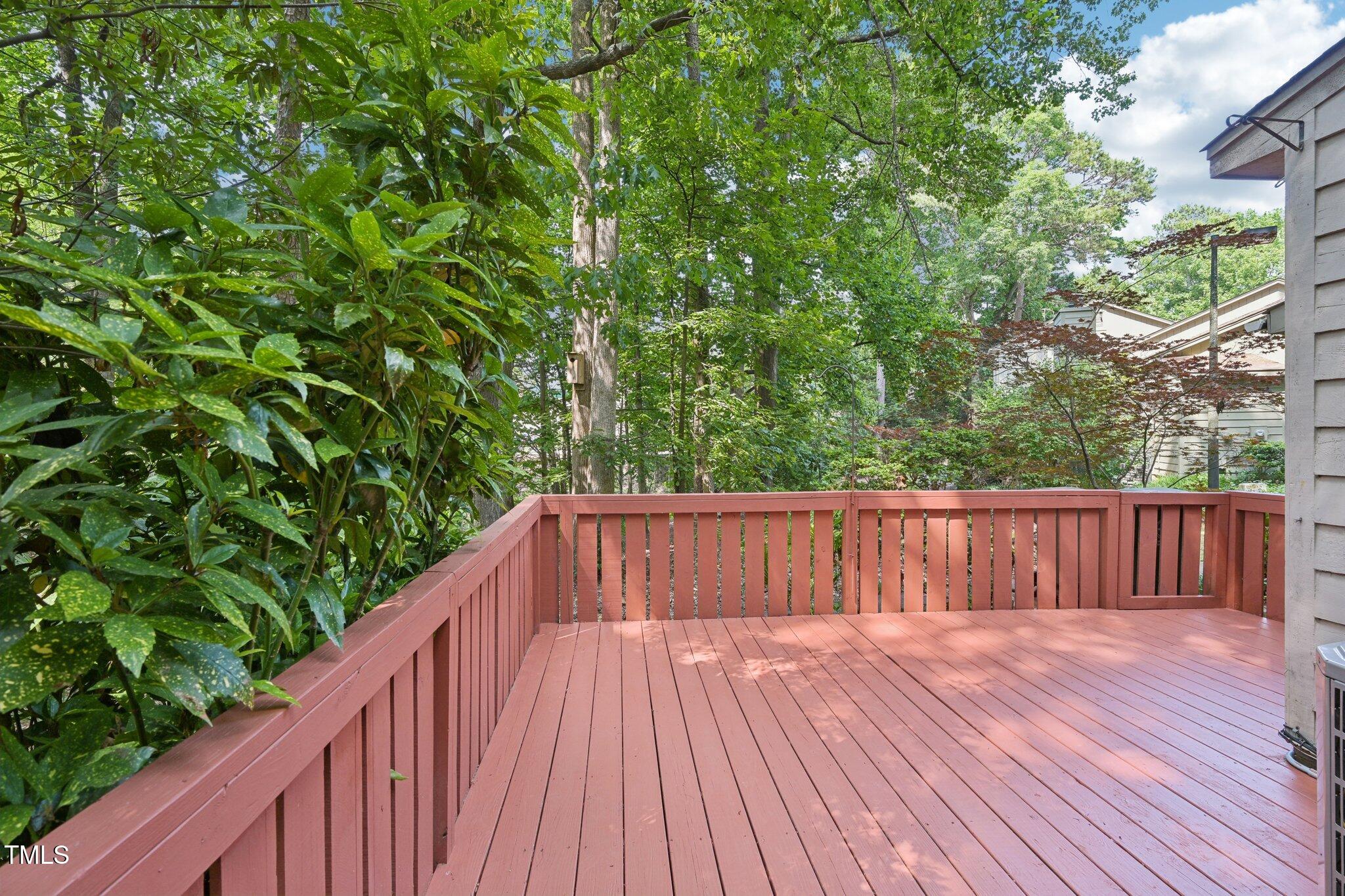 124 Twin Oaks Place Property Photo 37