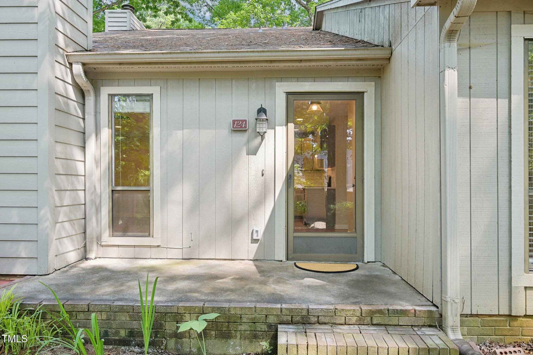 124 Twin Oaks Place Property Photo 39