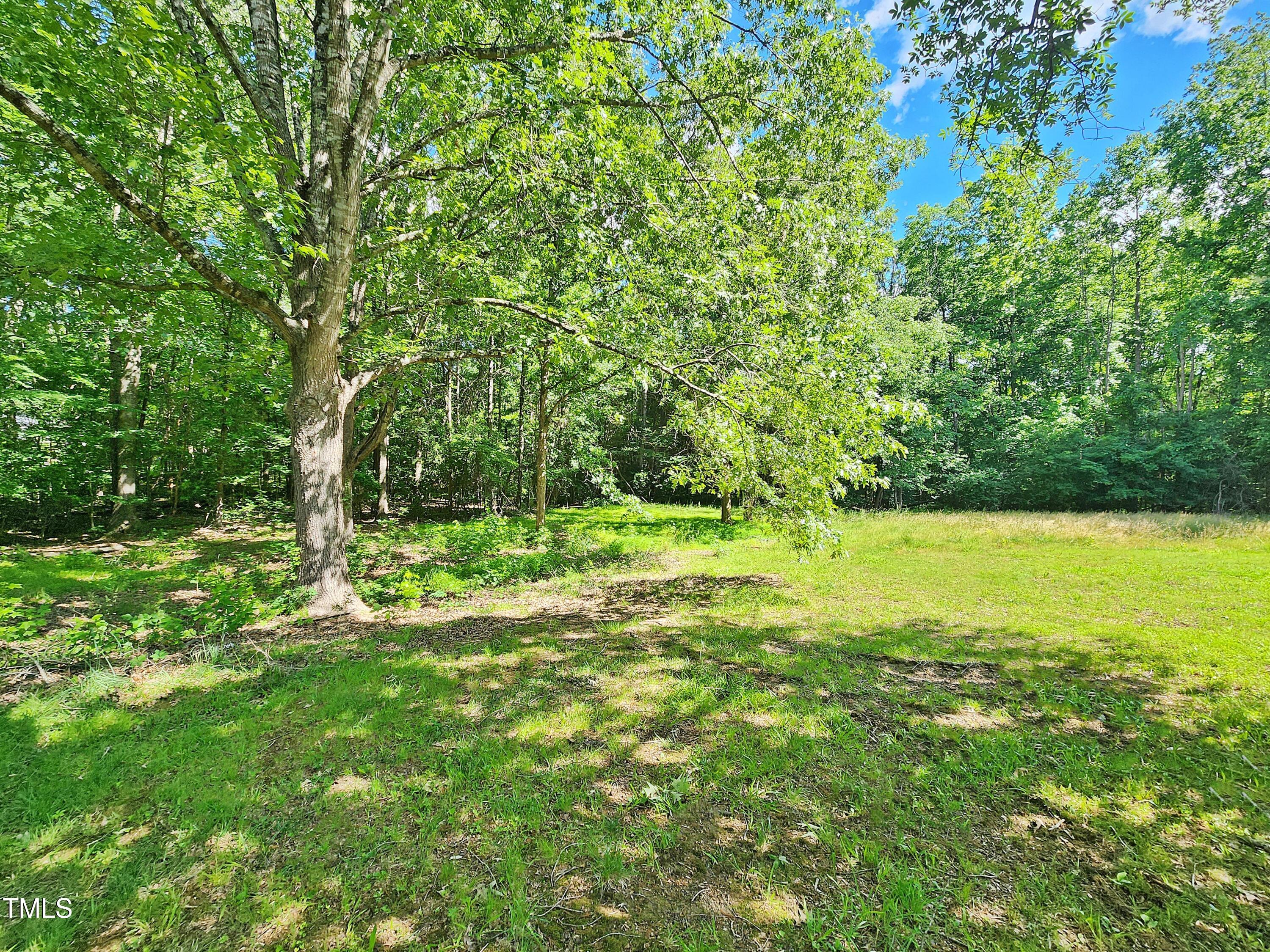 5614 Skyline Drive Property Photo 4