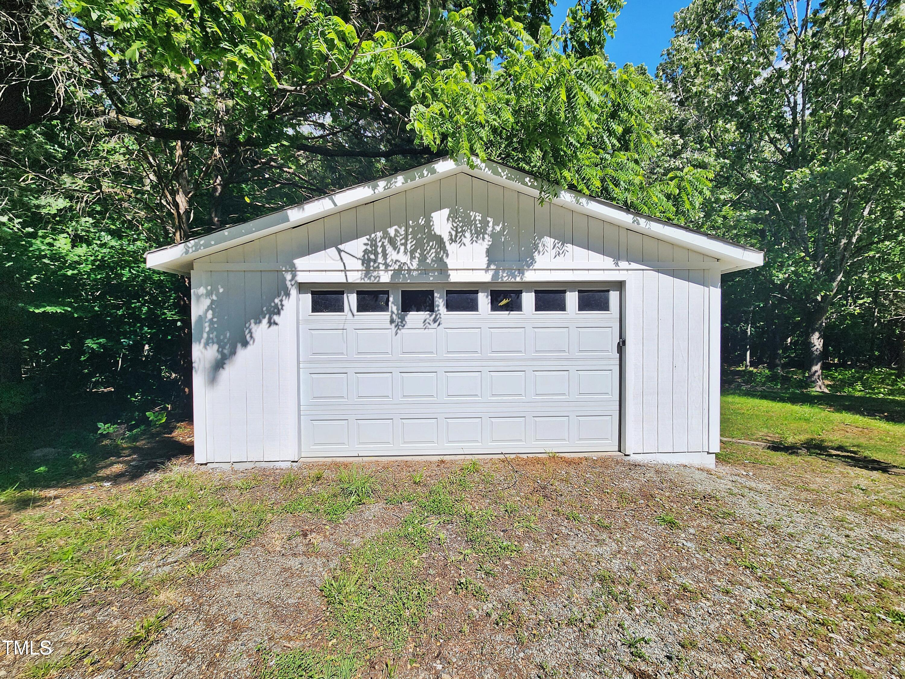 5614 Skyline Drive Property Photo 6