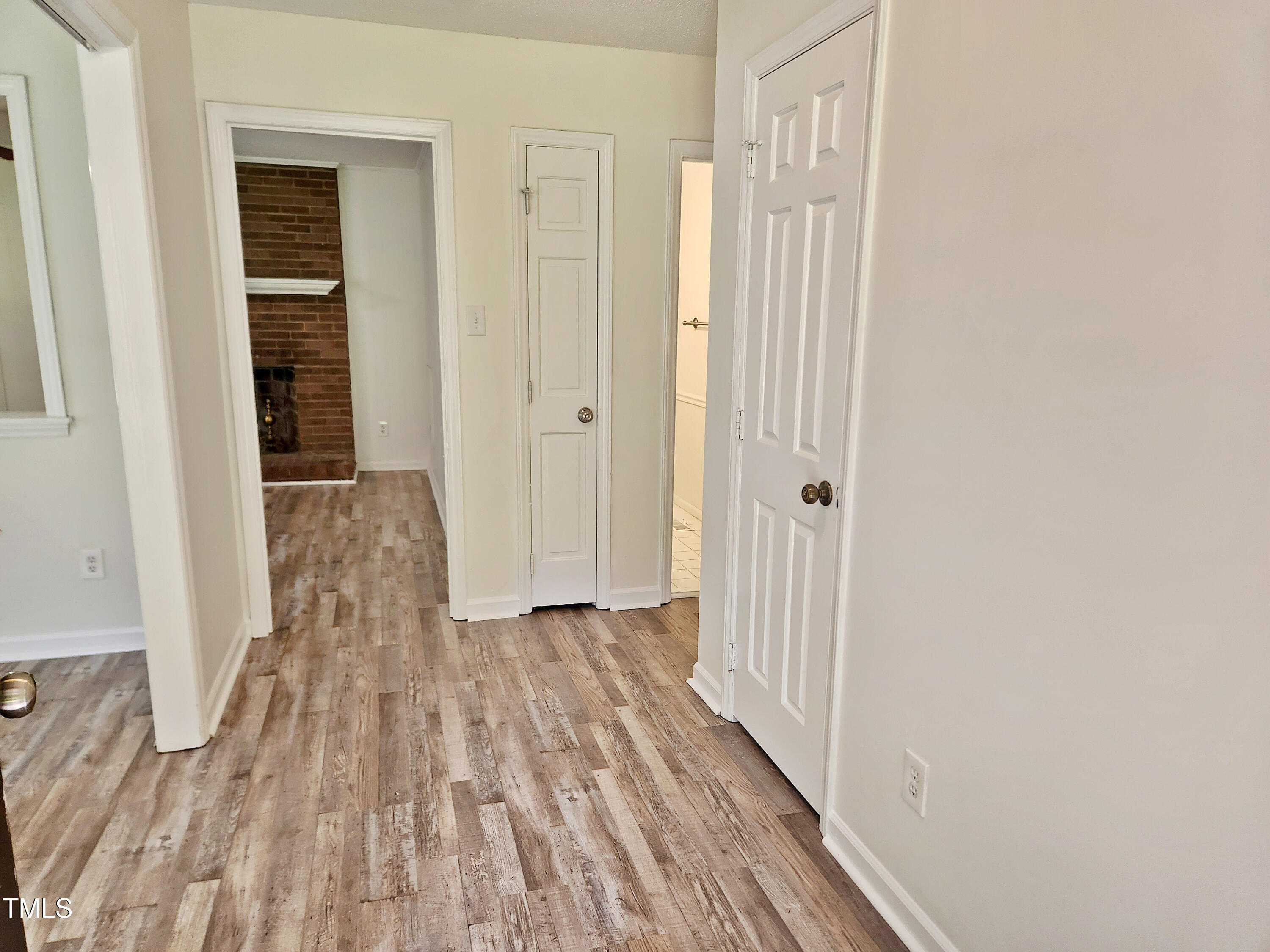 5614 Skyline Drive Property Photo 10