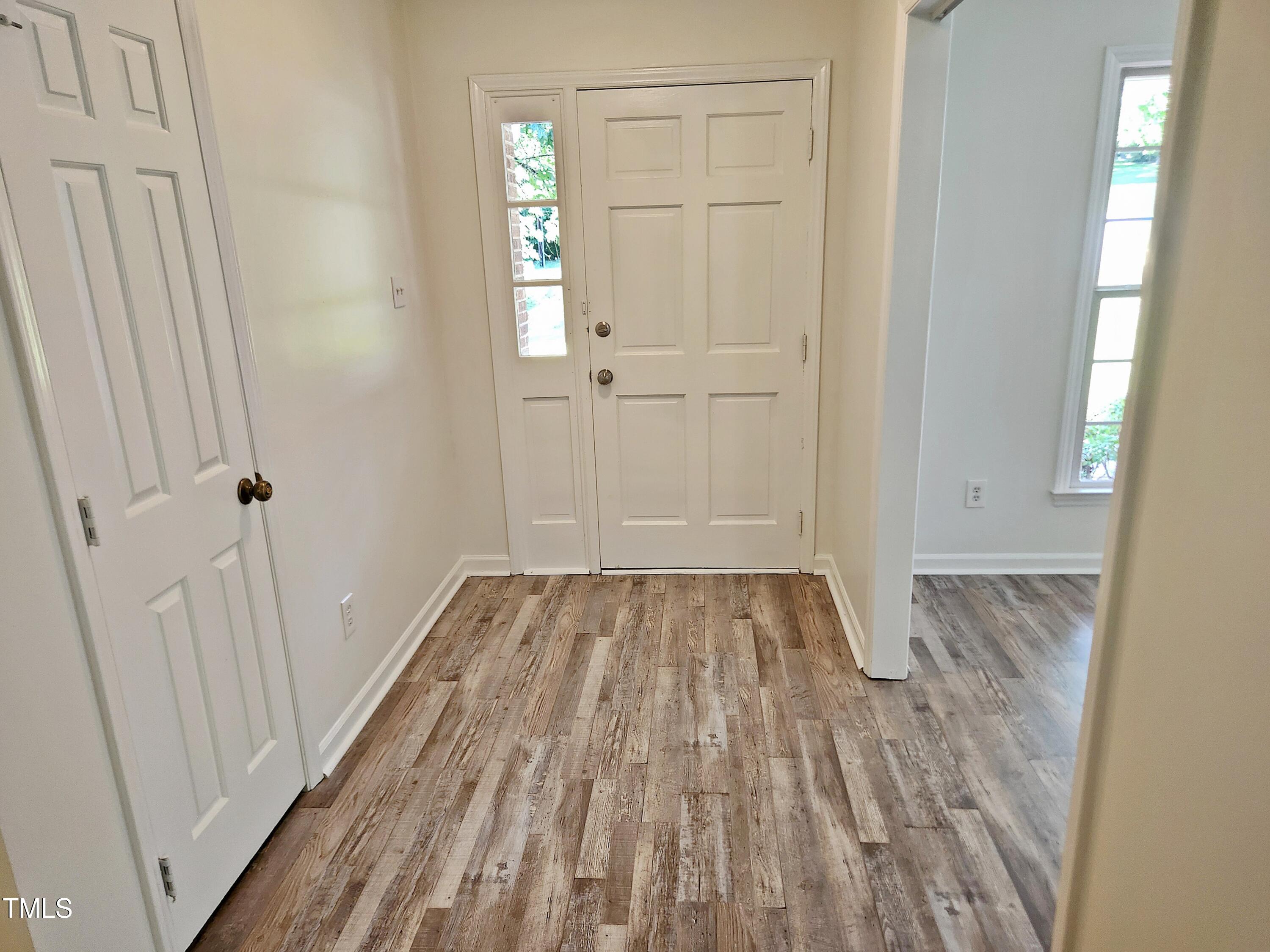 5614 Skyline Drive Property Photo 11