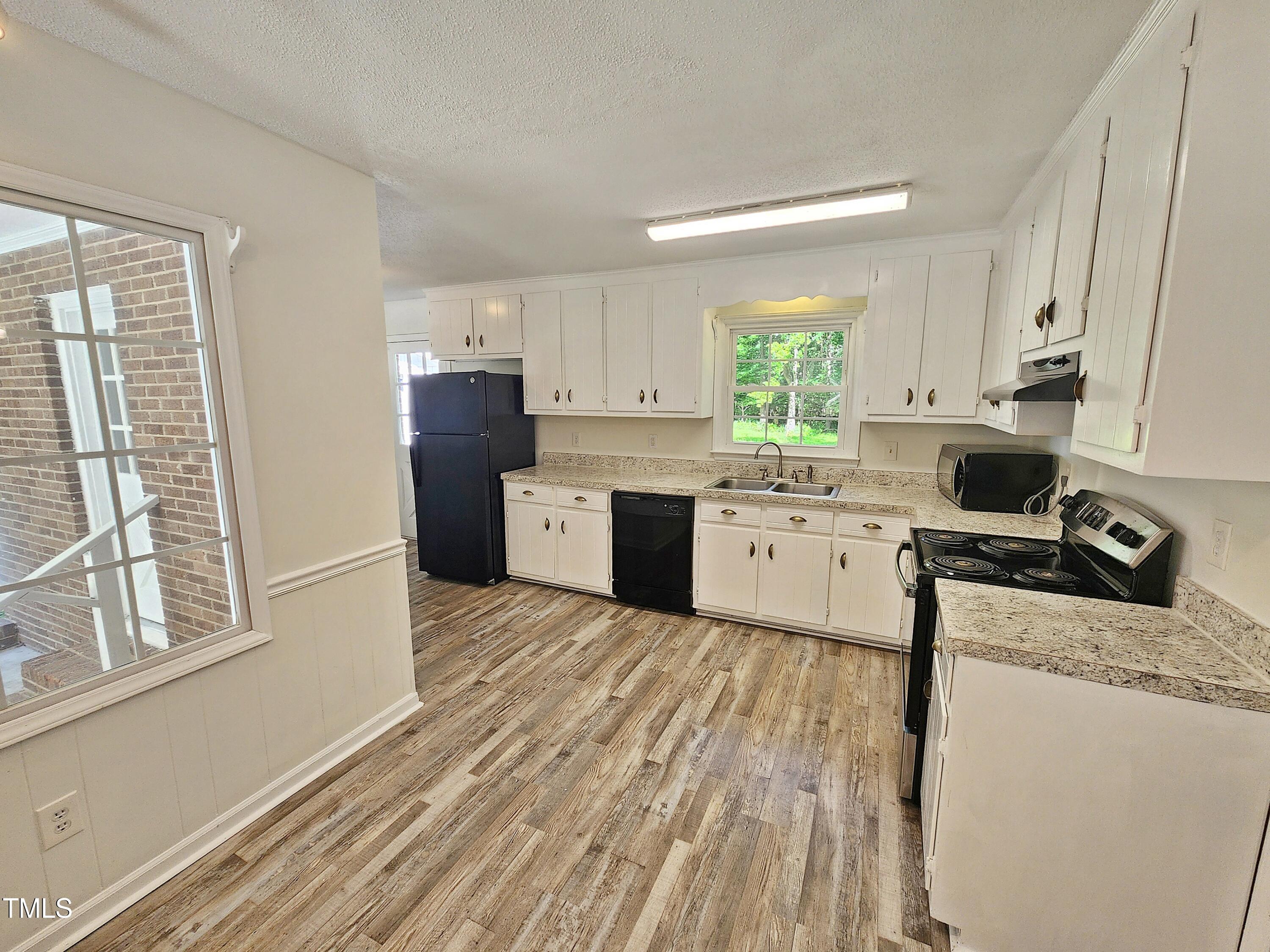 5614 Skyline Drive Property Photo 15