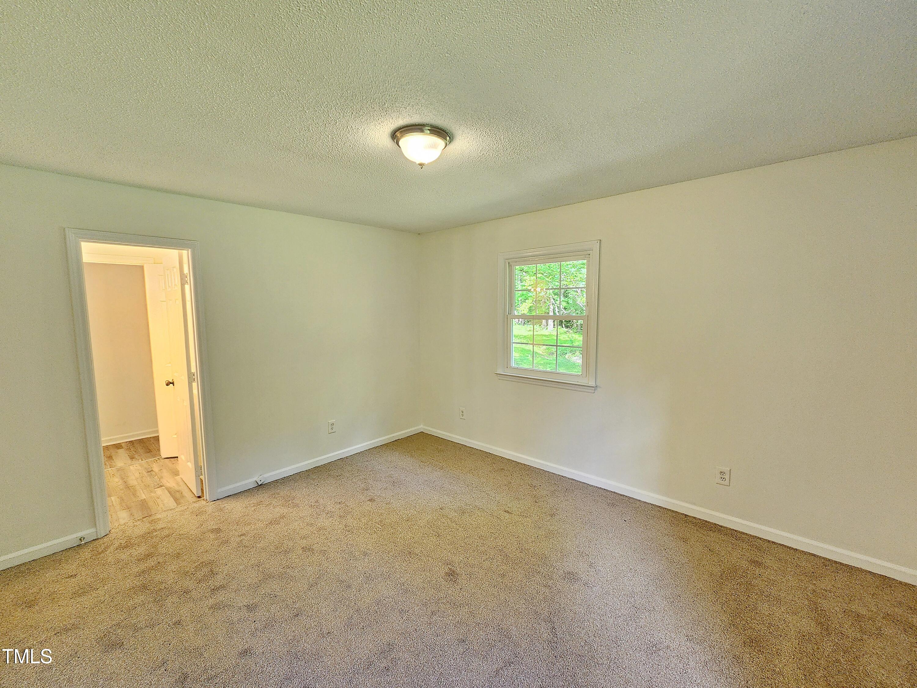 5614 Skyline Drive Property Photo 24