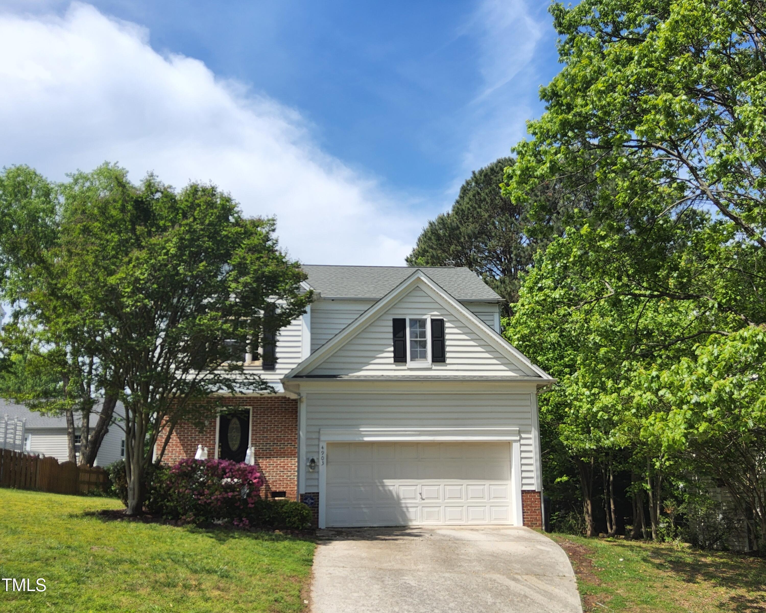 4903 Bridgewood Drive Property Photo 1