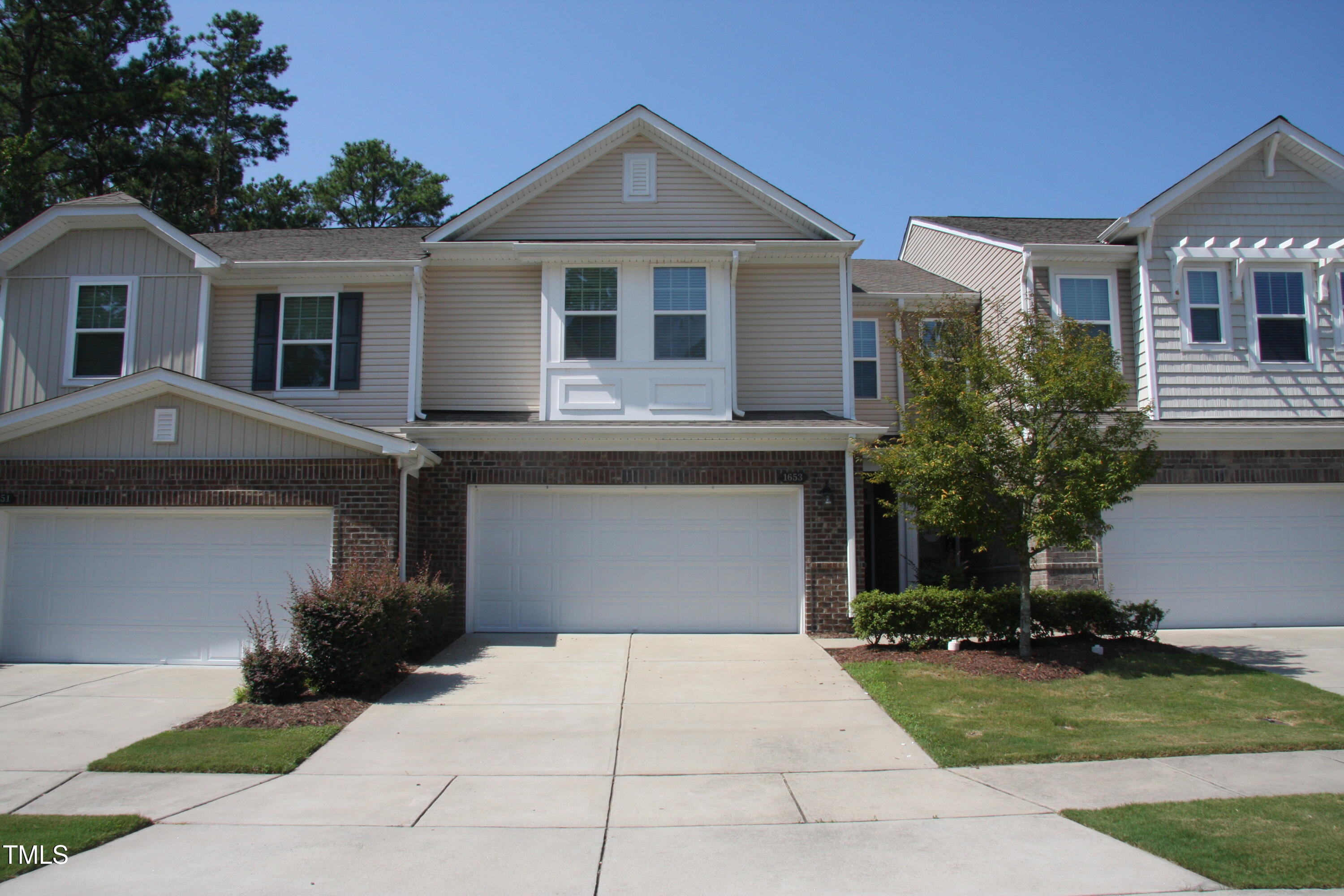 1653 Cary Reserve Drive Property Photo 1