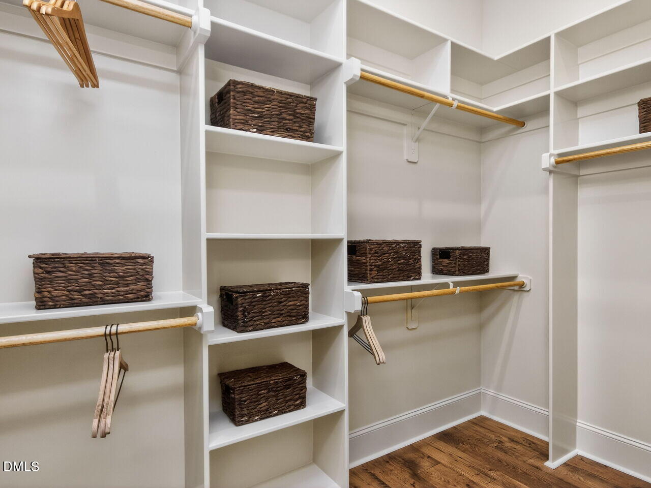 1011 Coldspring Circle Property Photo 23