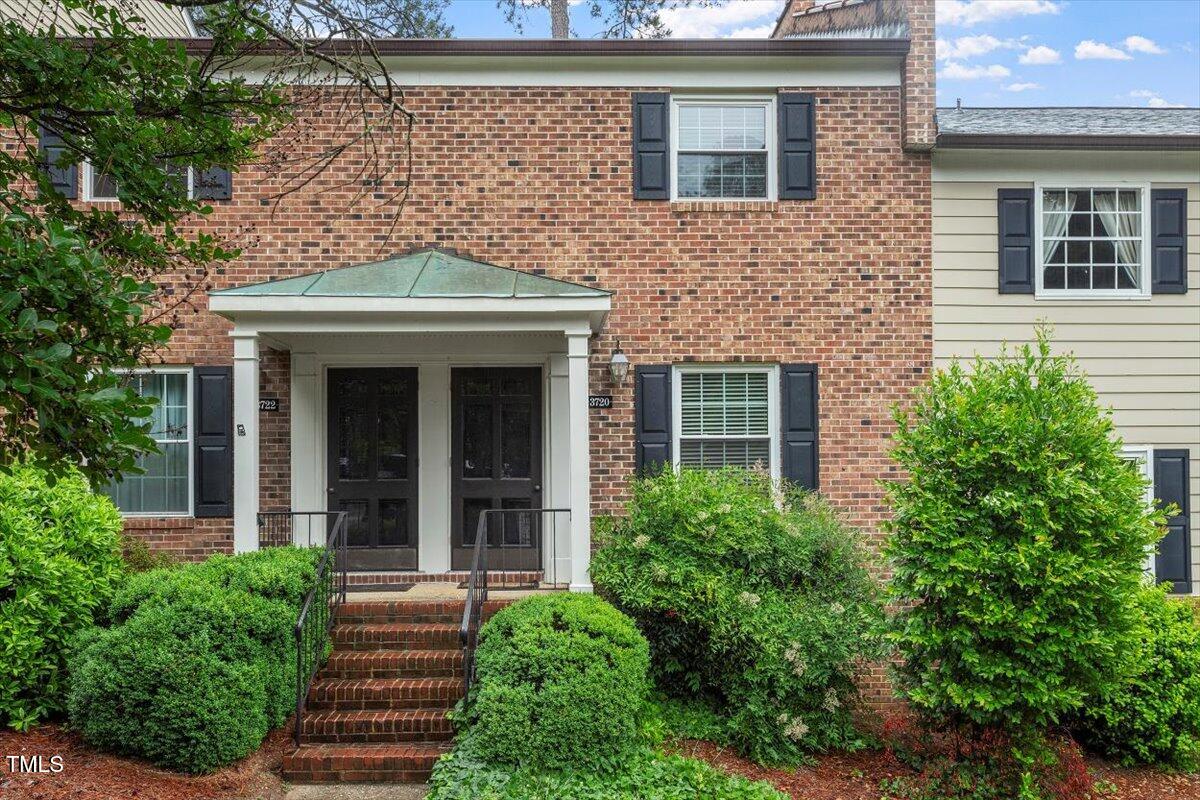 3720 Jamestown Circle Property Photo 1