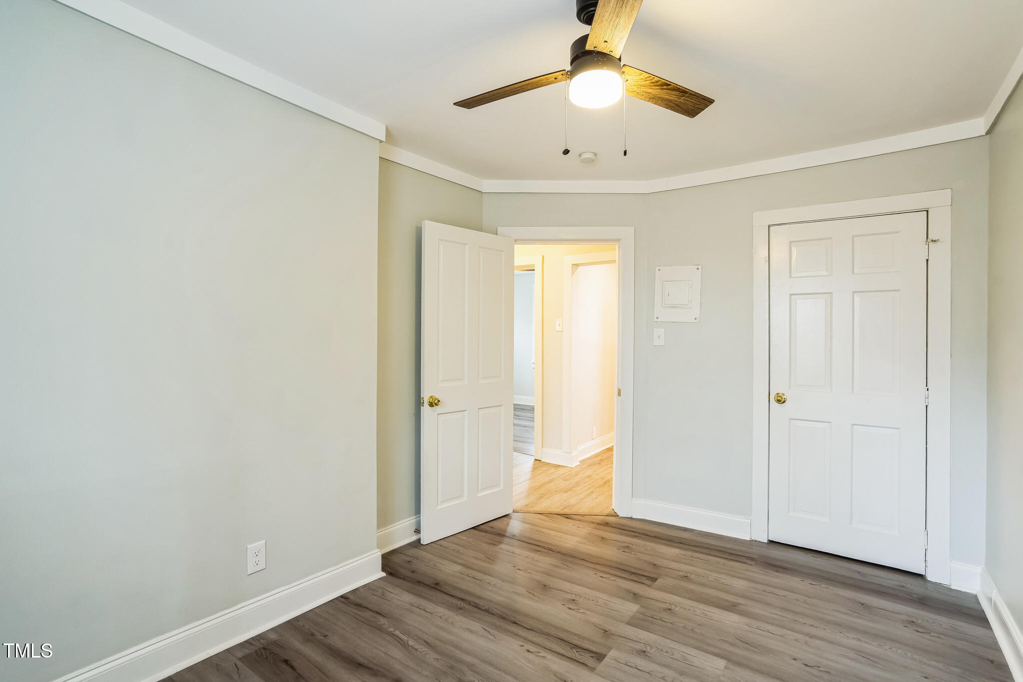 2400 Dorety Place Property Photo 13