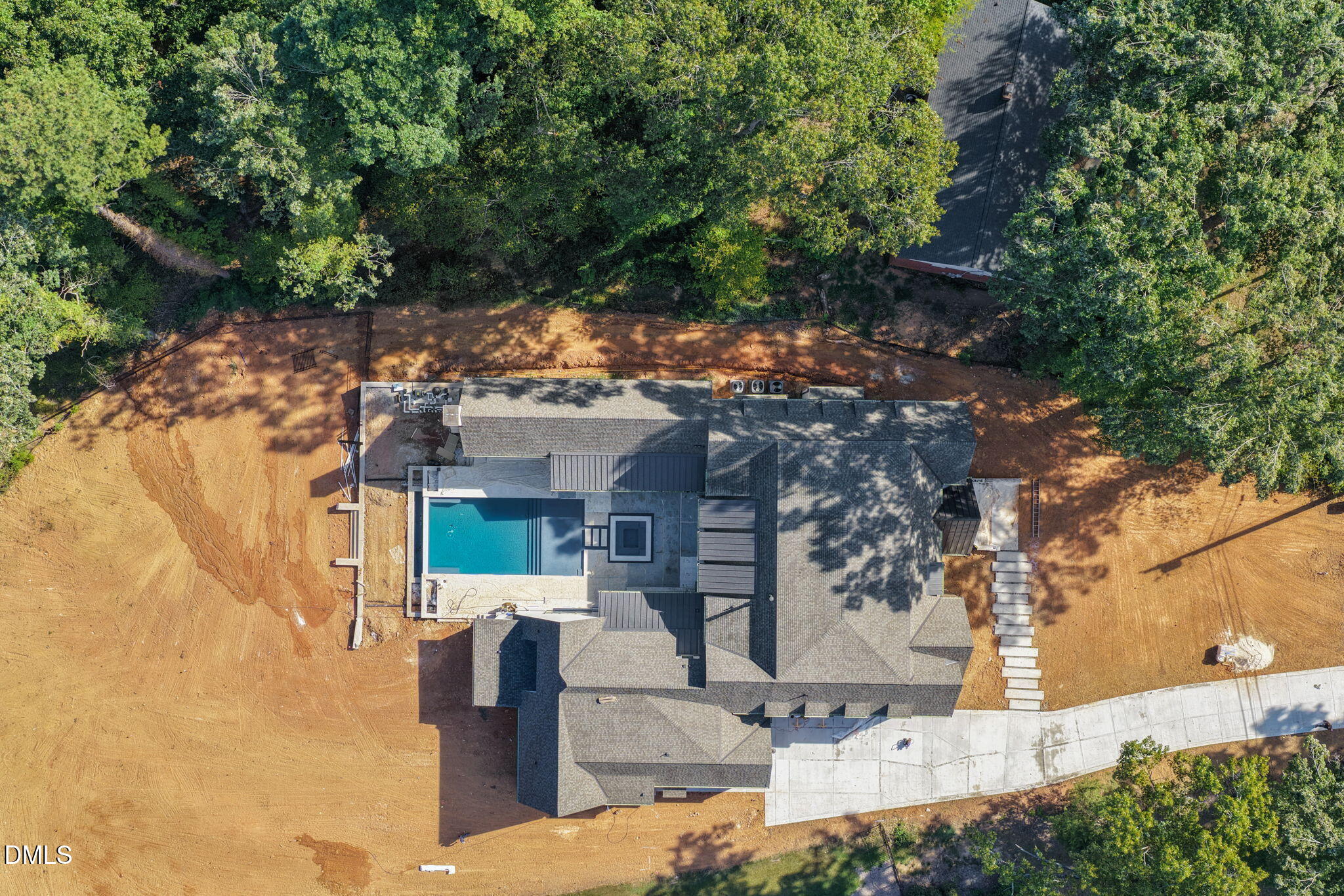 1132 Wimbleton Drive Property Photo 9