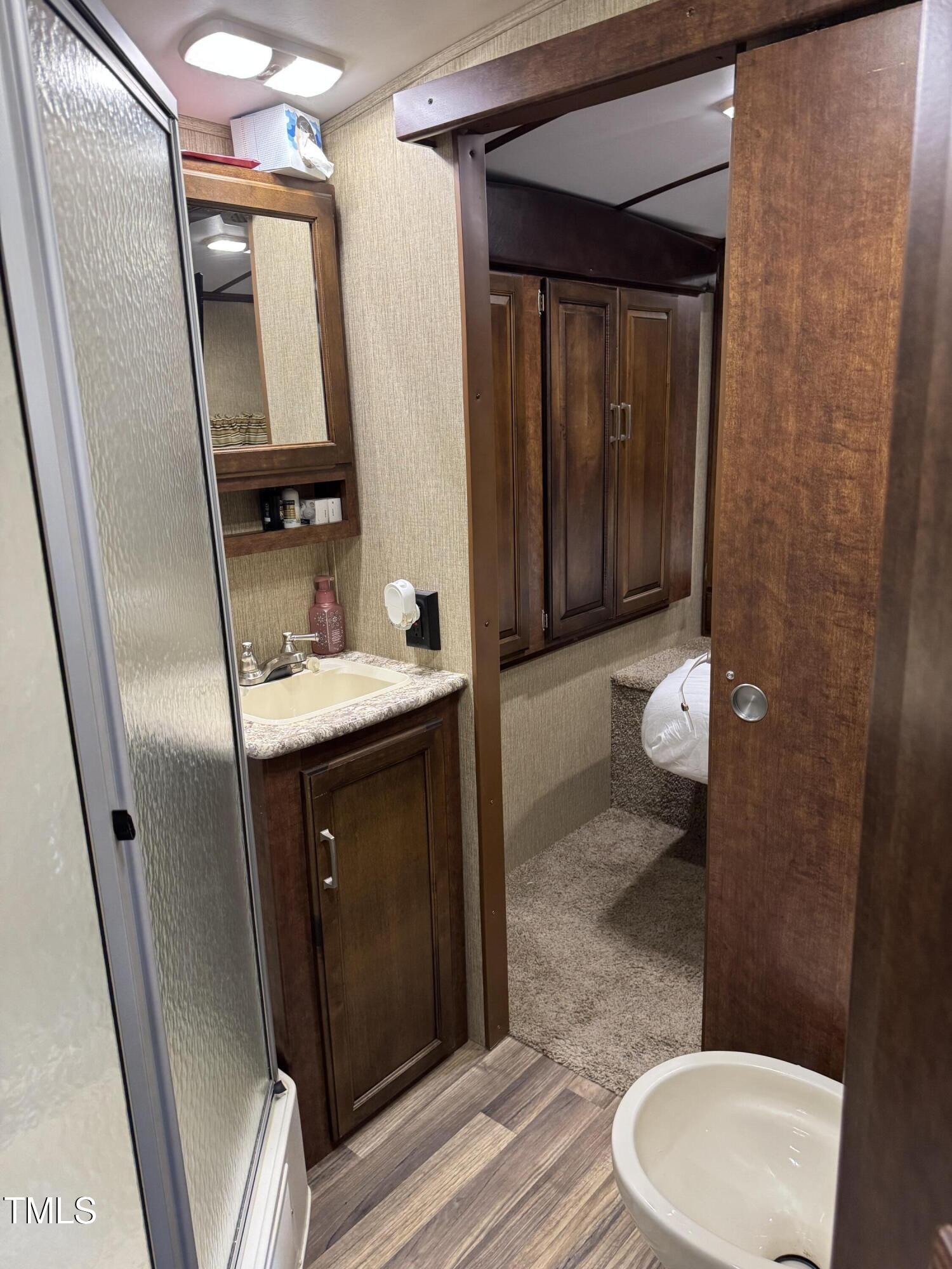 1481-1483 Sagamore Property Photo 12