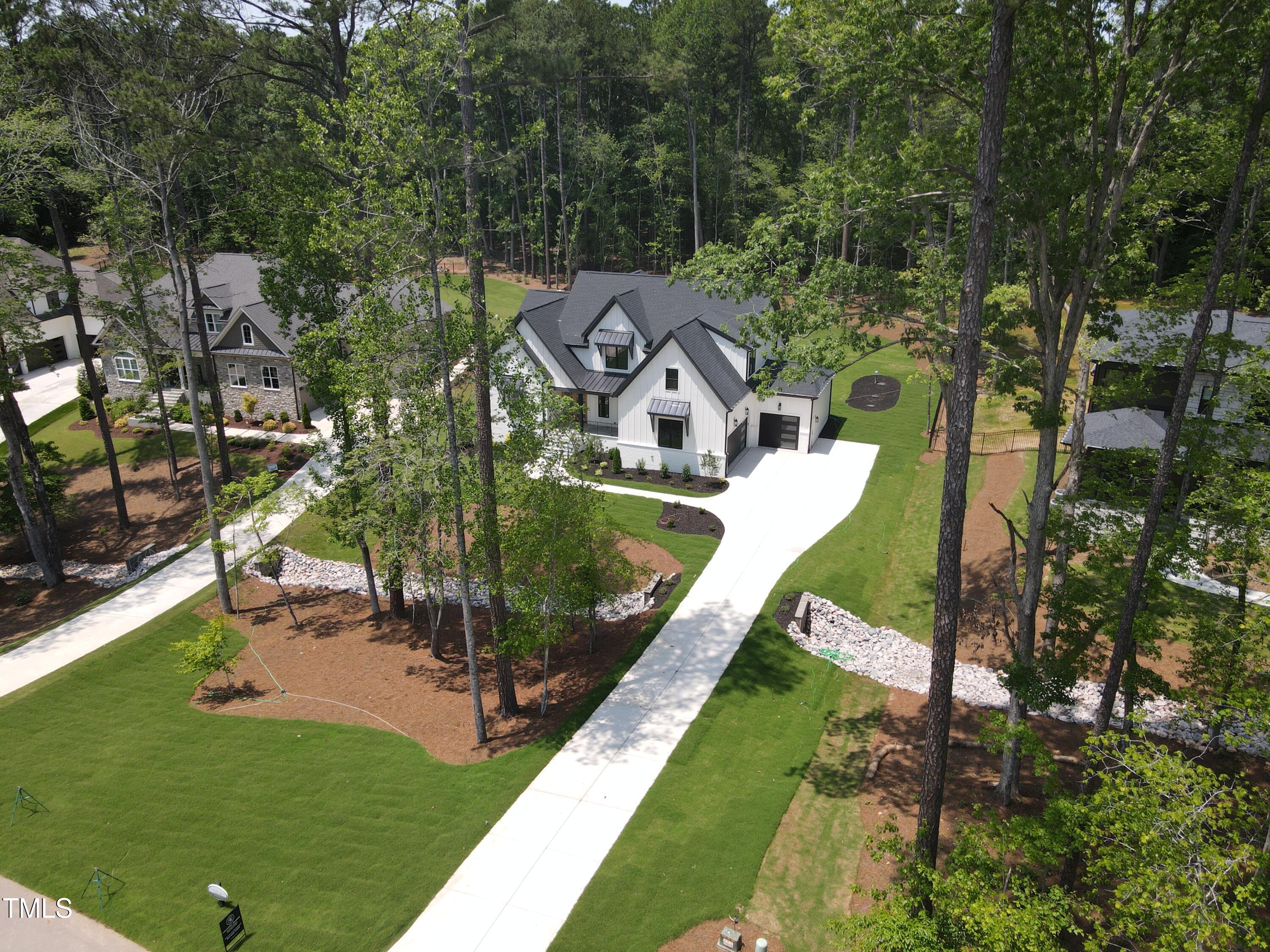 913 Harrison Ridge Road Property Photo