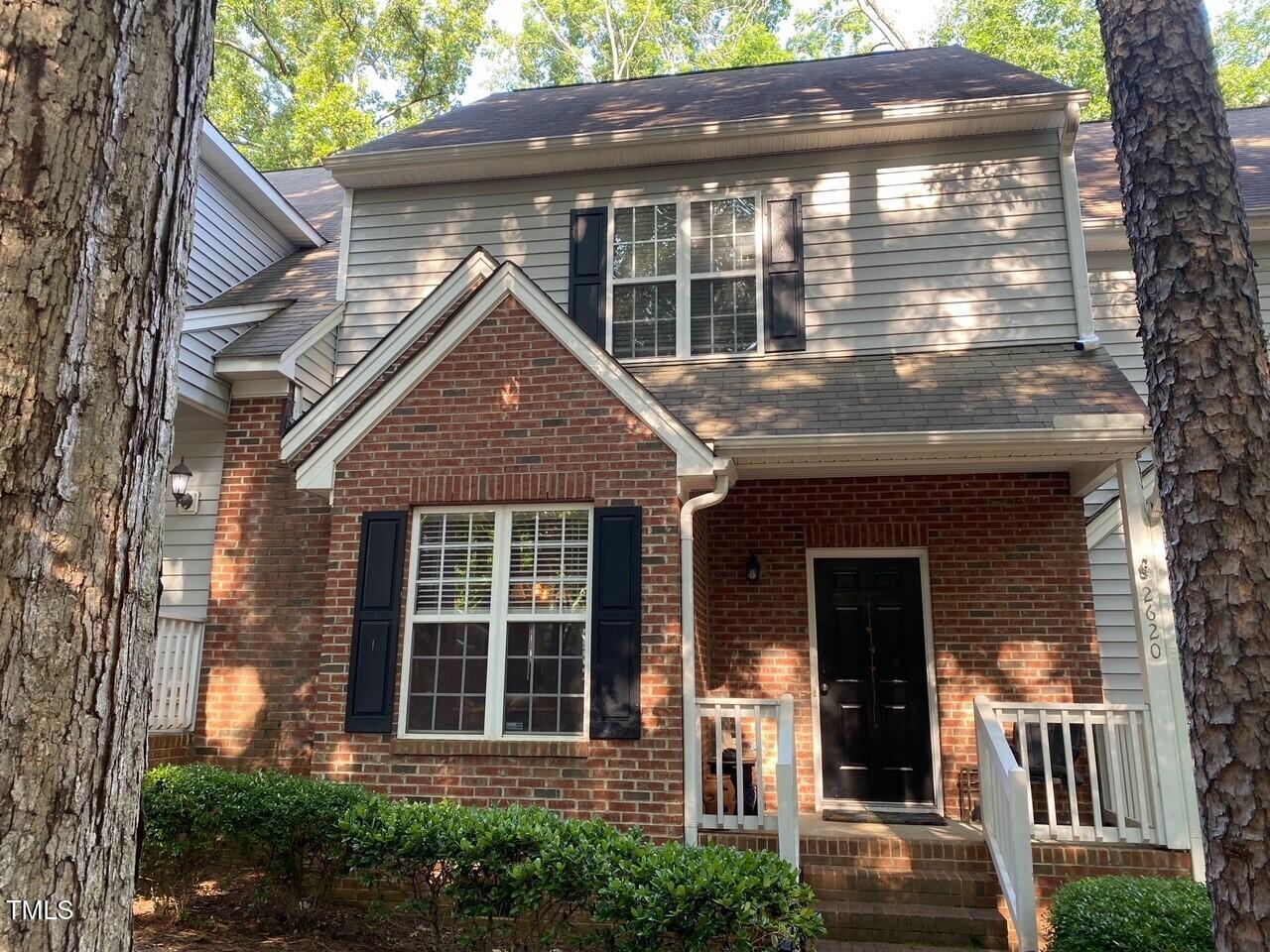 2620 Broad Oaks Place Property Photo 1