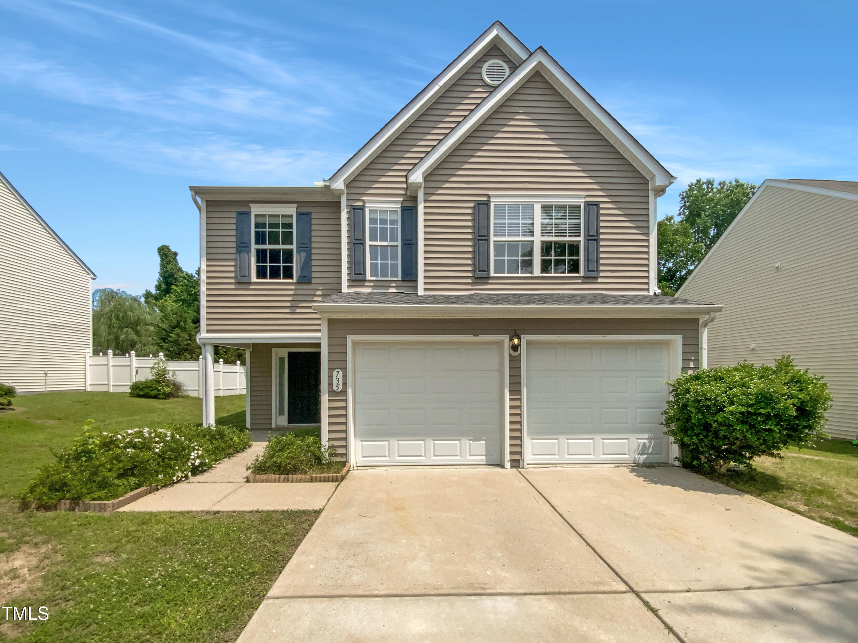 735 Sycamore Springs Drive Property Photo 1