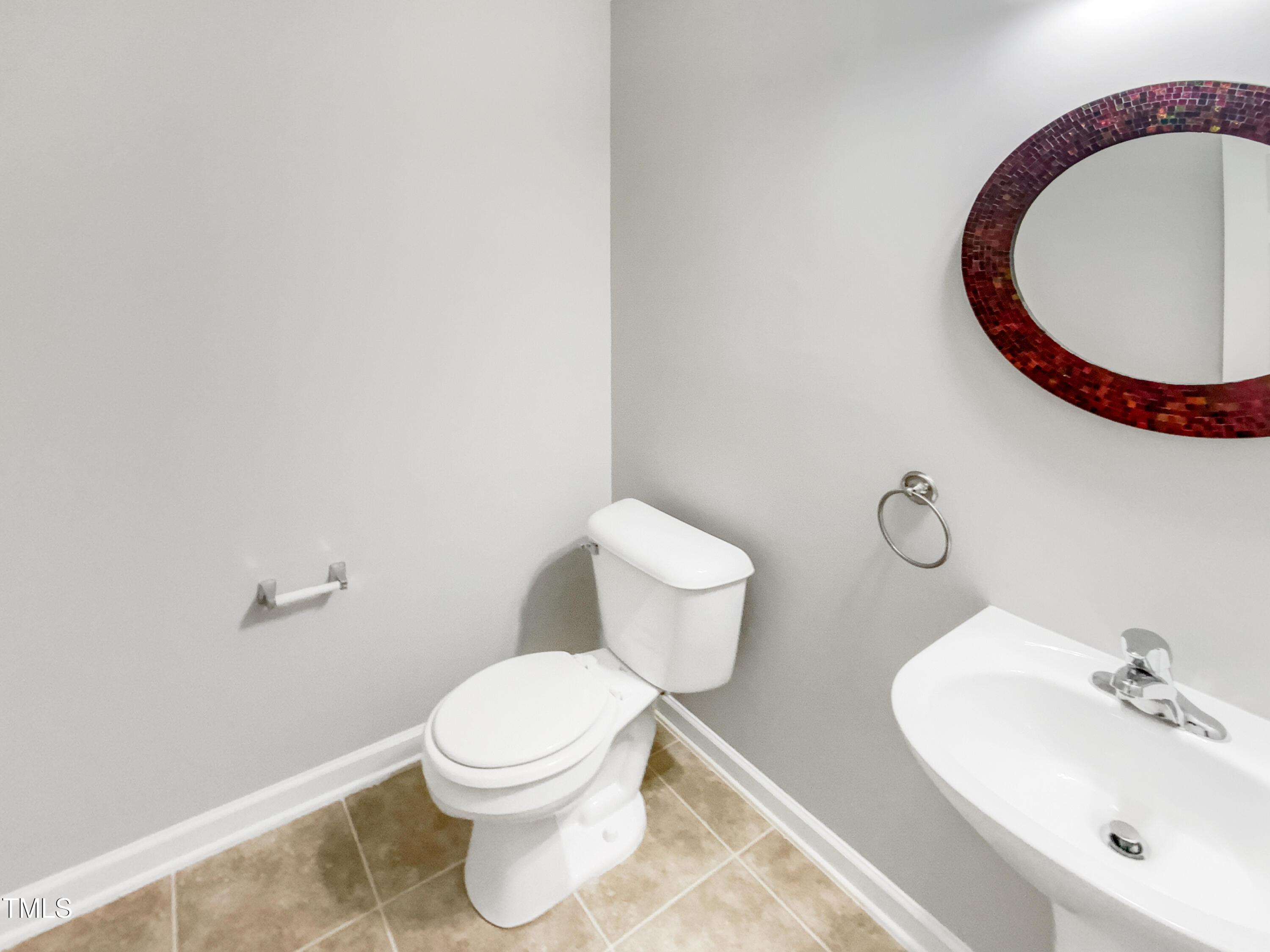735 Sycamore Springs Drive Property Photo 14