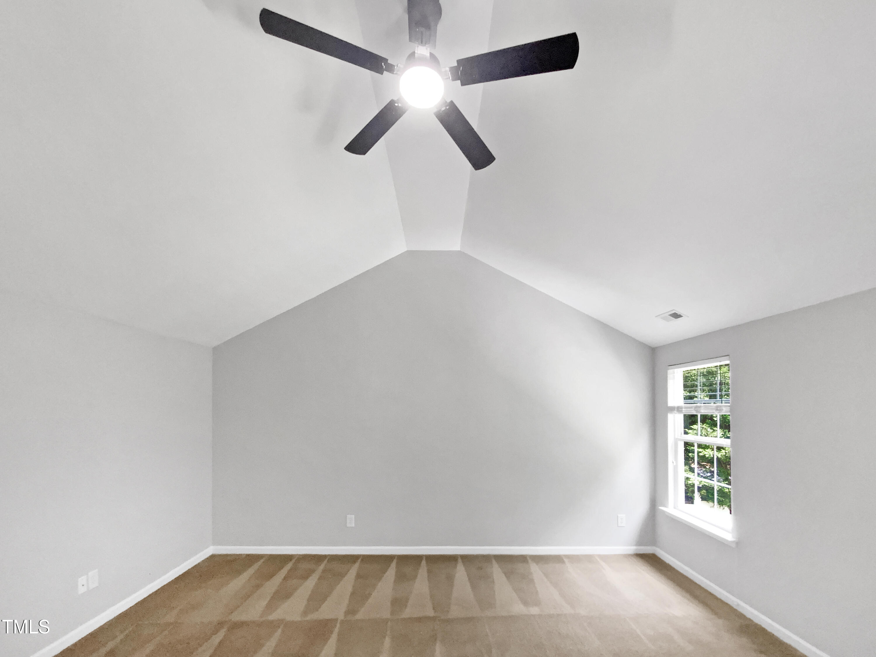 735 Sycamore Springs Drive Property Photo 15