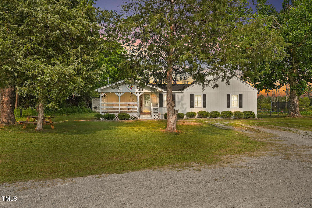 784 Crawford Road