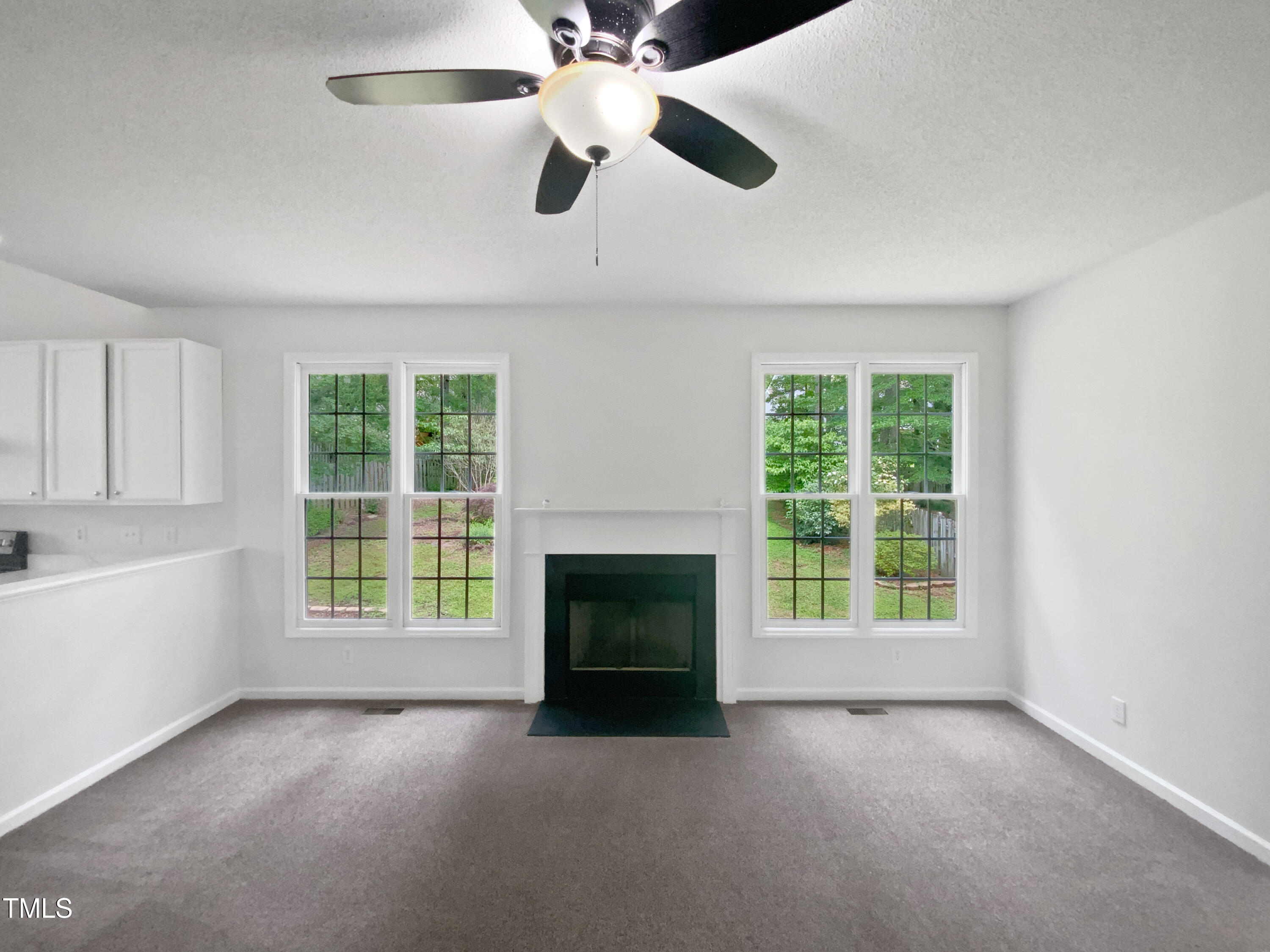 120 Point Harbor Drive Property Photo 3