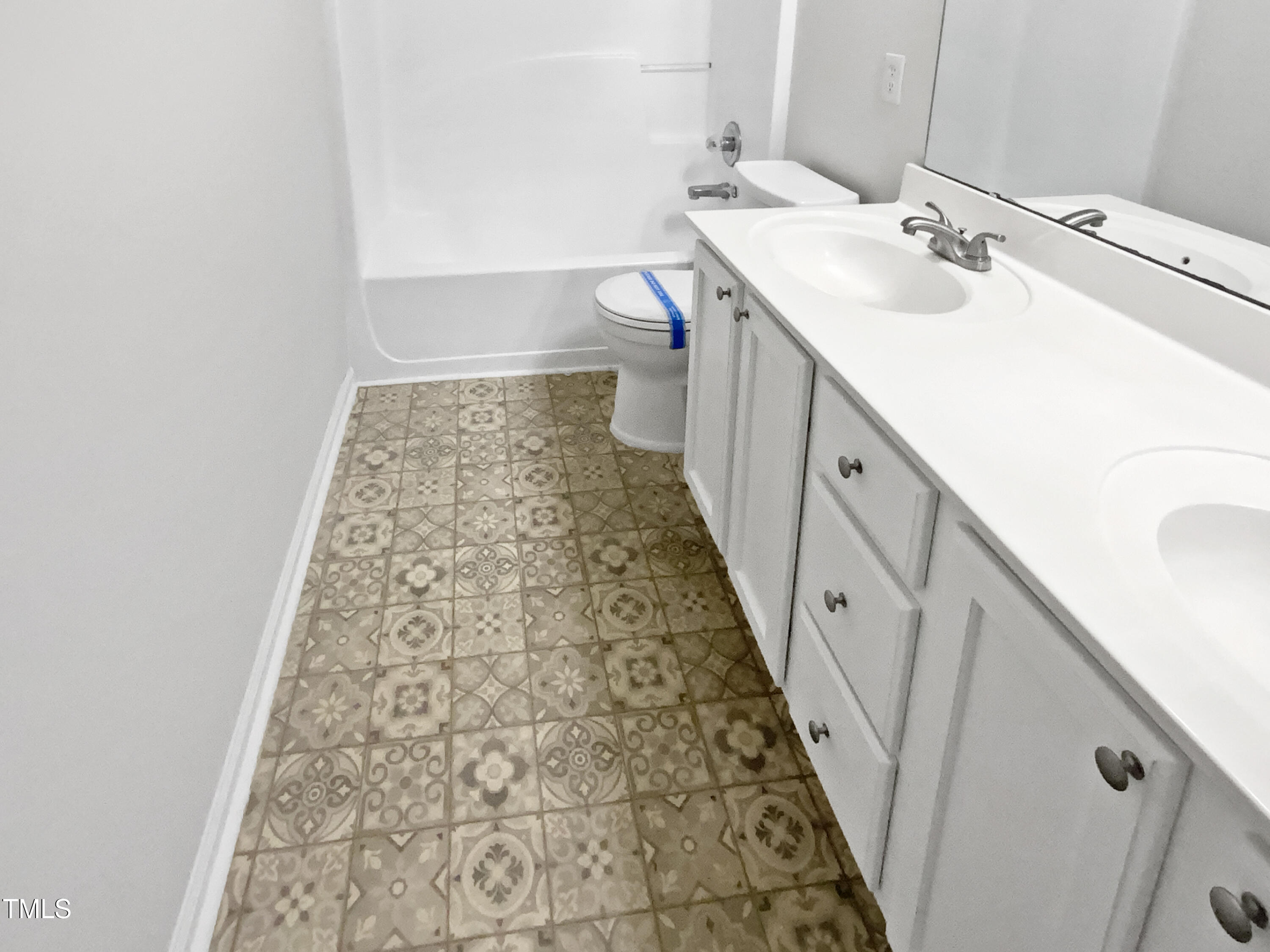 120 Point Harbor Drive Property Photo 23