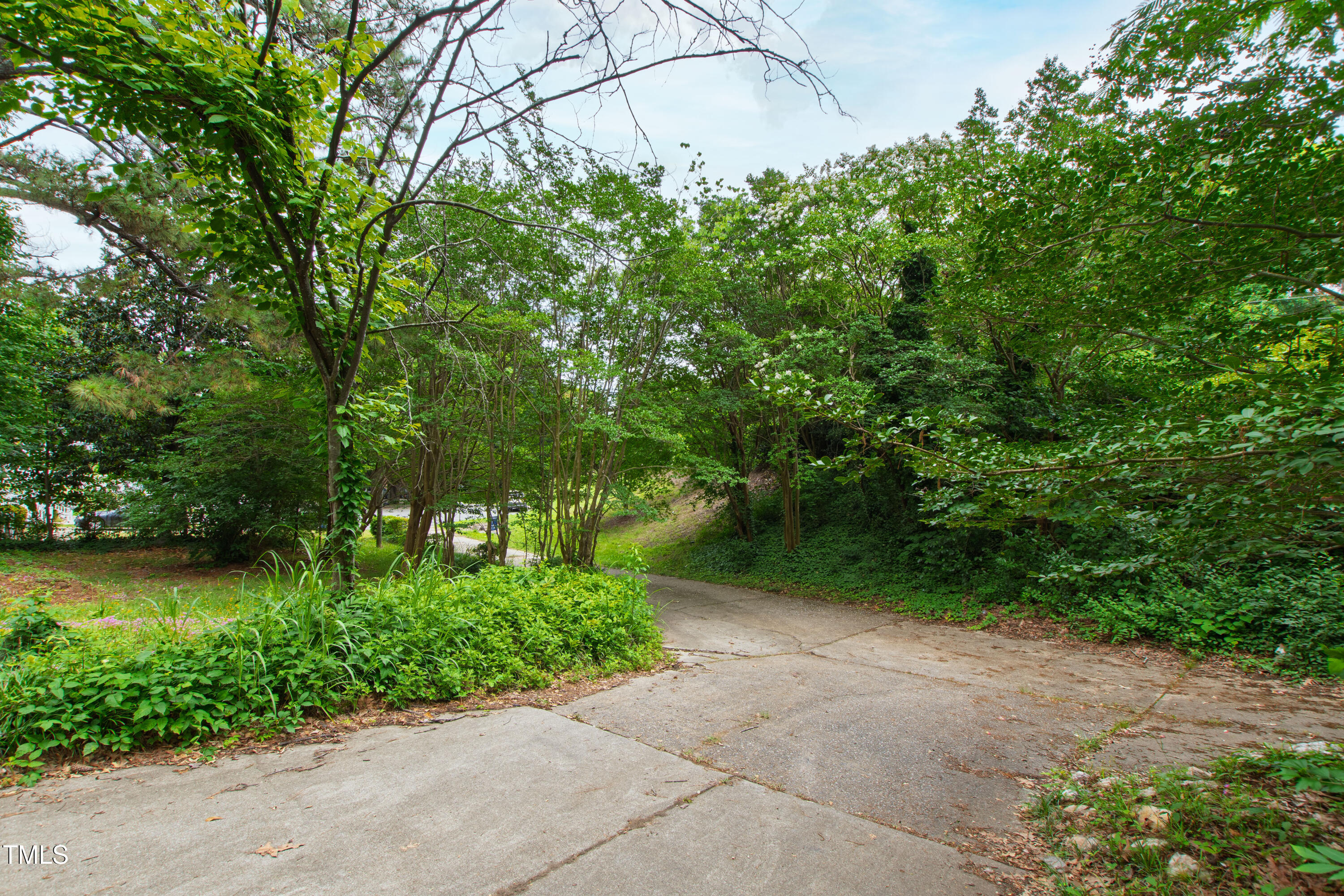 720 Sherrybrook Drive Property Photo 13