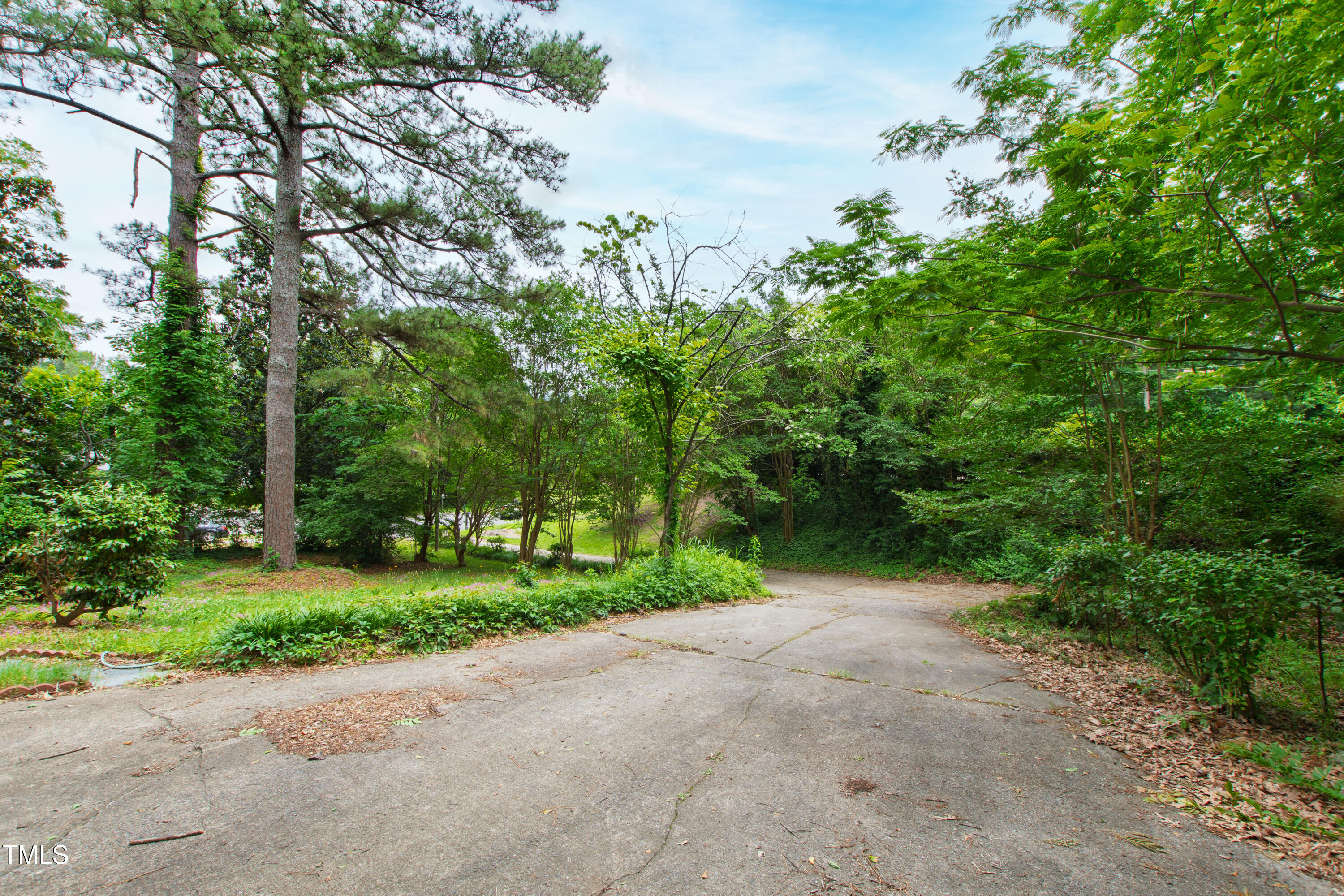 720 Sherrybrook Drive Property Photo 14