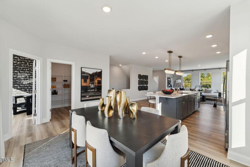 410 Gaston Park Lane # 200 Property Photo 4