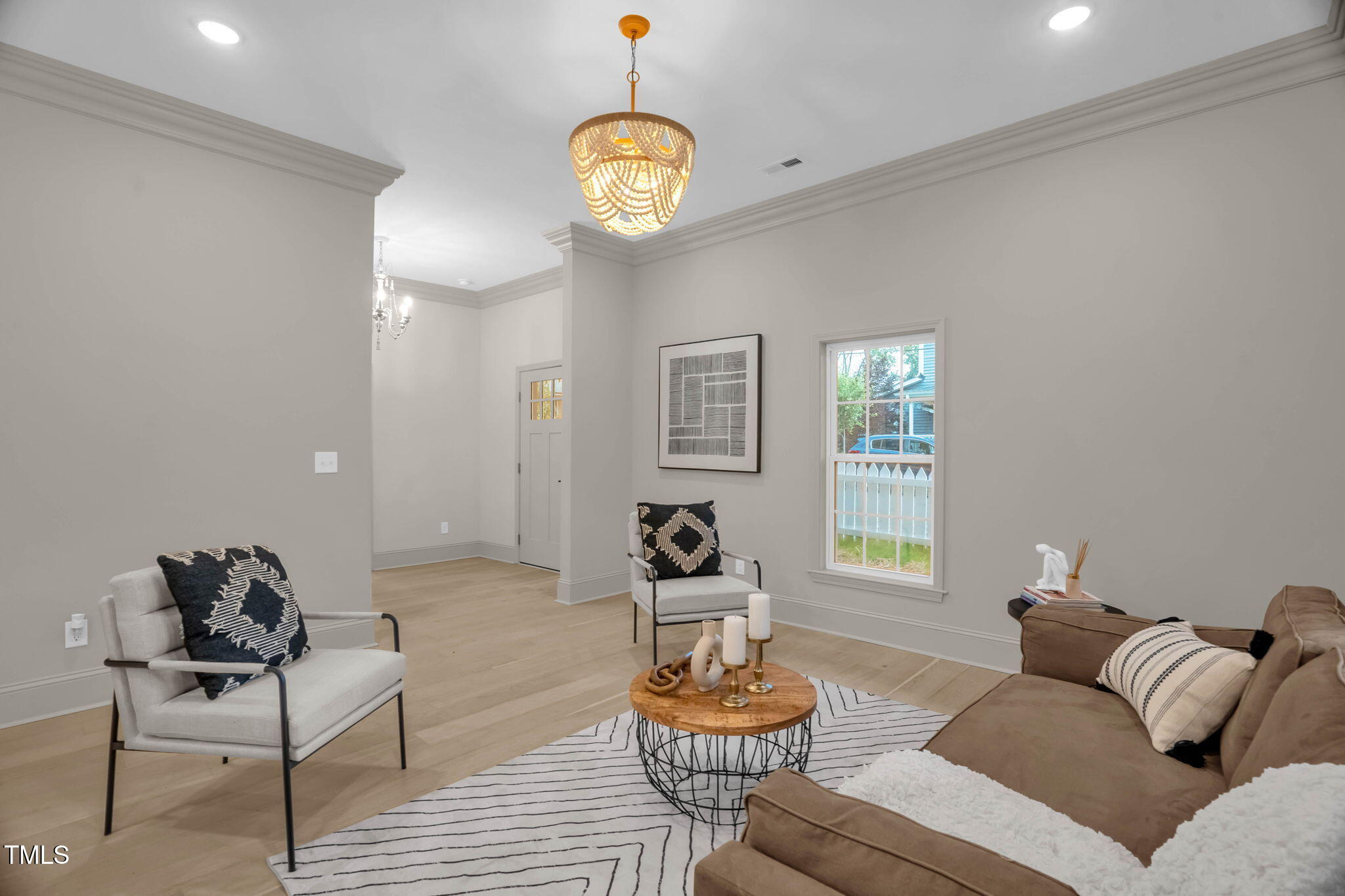 516 Ottawa Avenue Property Photo 8