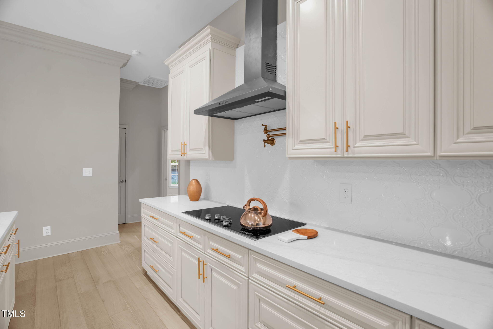 516 Ottawa Avenue Property Photo 13