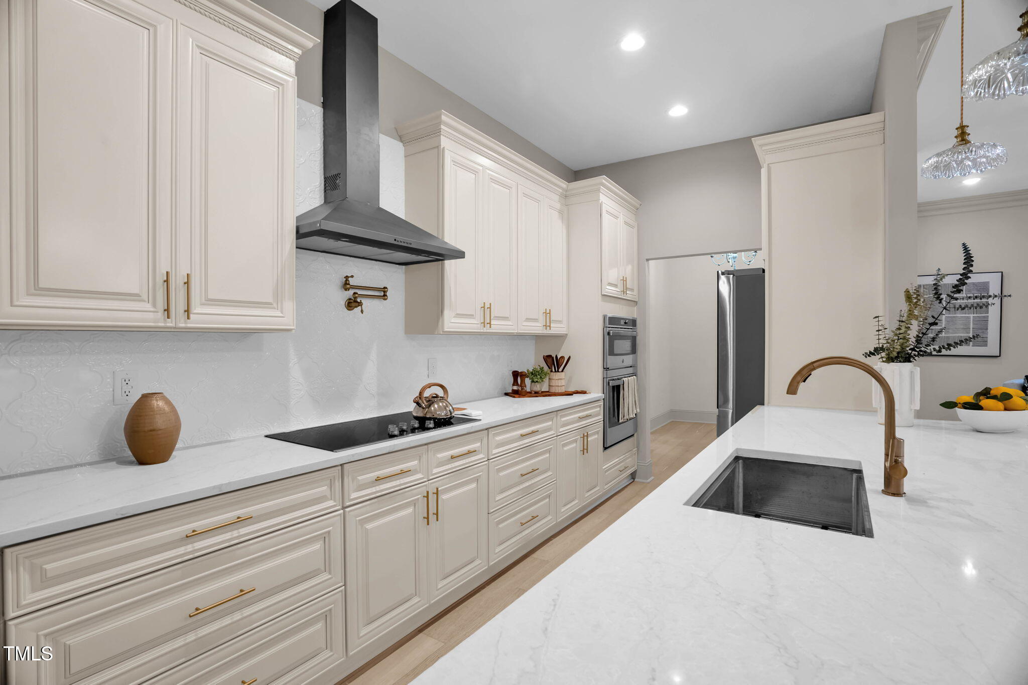 516 Ottawa Avenue Property Photo 14