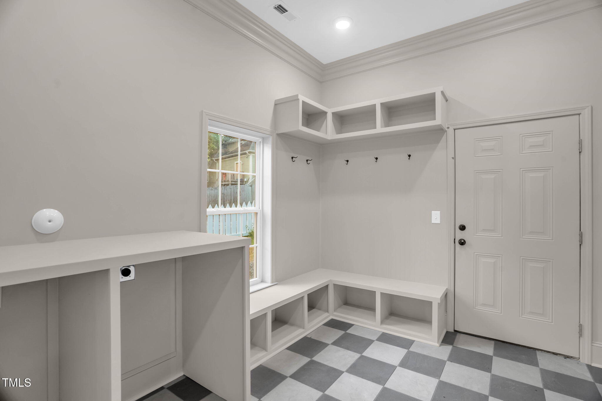 516 Ottawa Avenue Property Photo 15