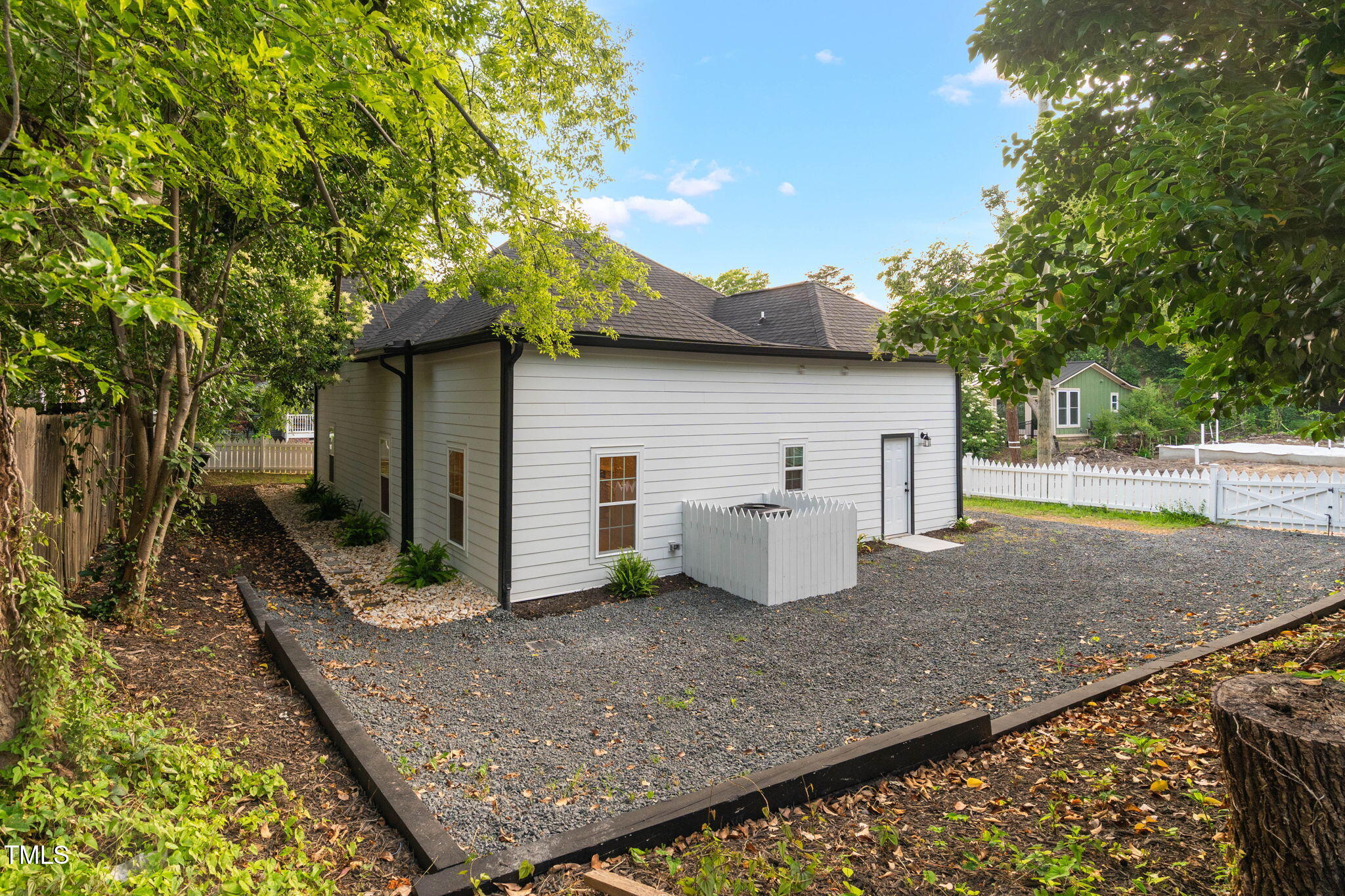 516 Ottawa Avenue Property Photo 29