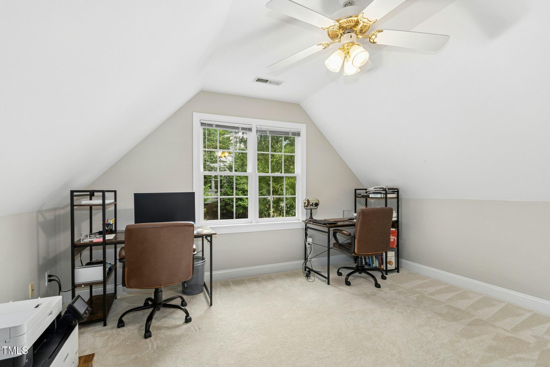 800 Highgrove Drive Property Photo 31