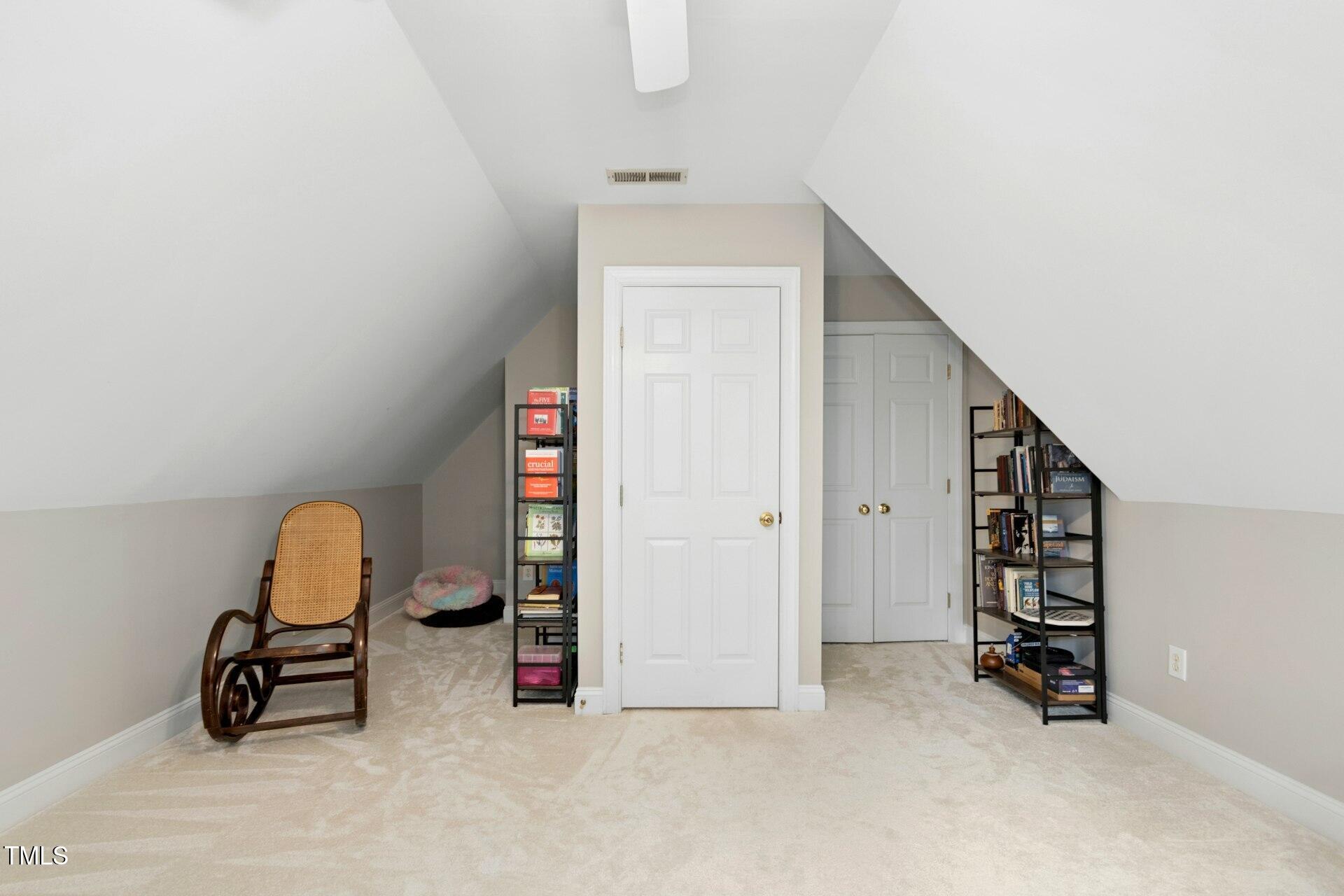 800 Highgrove Drive Property Photo 33