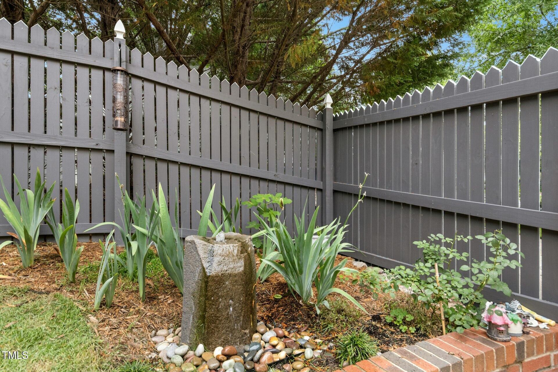 800 Highgrove Drive Property Photo 41