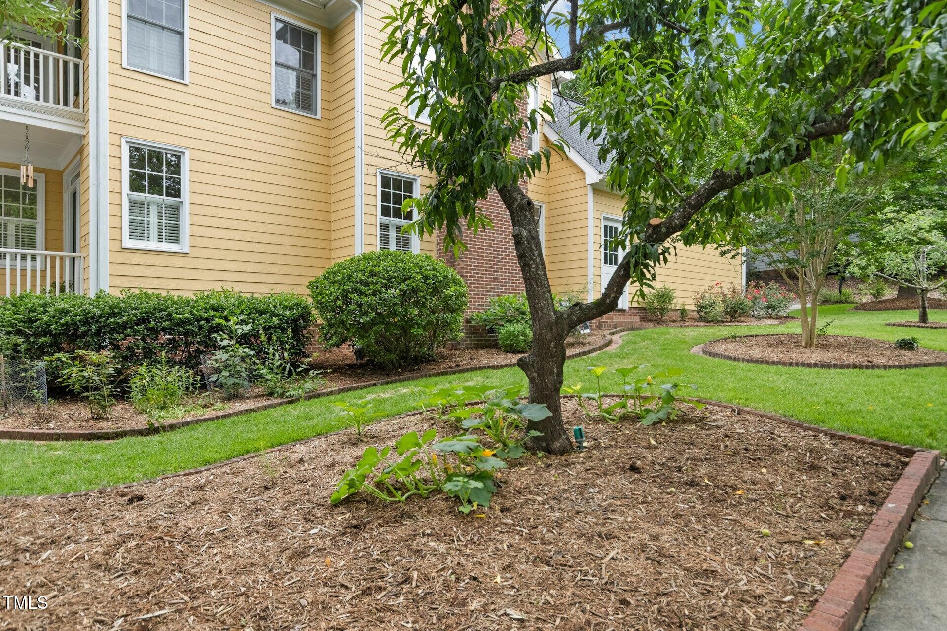 800 Highgrove Drive Property Photo 44
