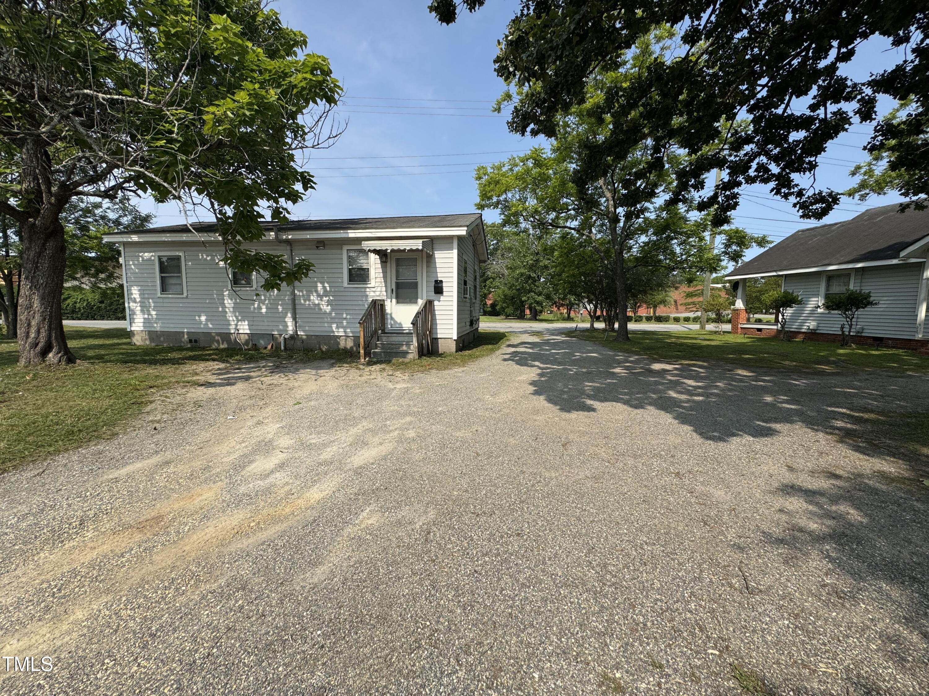 429 5th & Brogden Road Property Photo 7