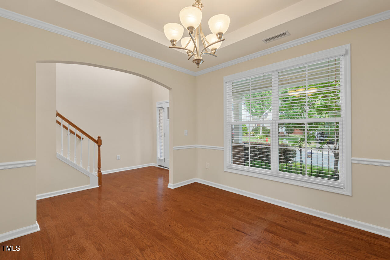 210 Strolling Way Property Photo 5