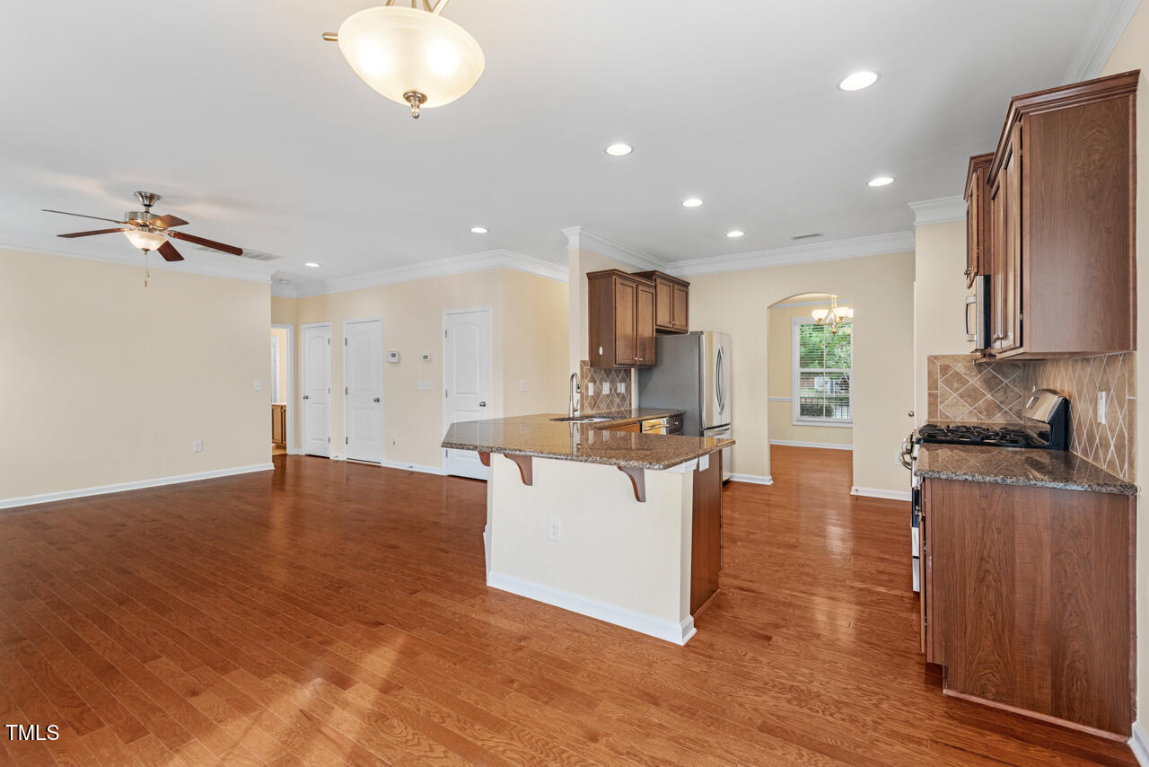 210 Strolling Way Property Photo 18