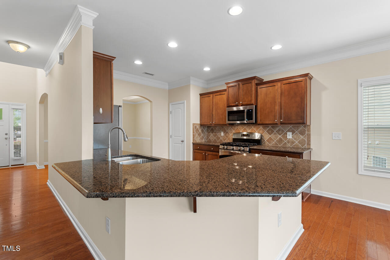 210 Strolling Way Property Photo 19