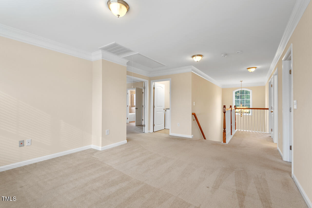 210 Strolling Way Property Photo 25
